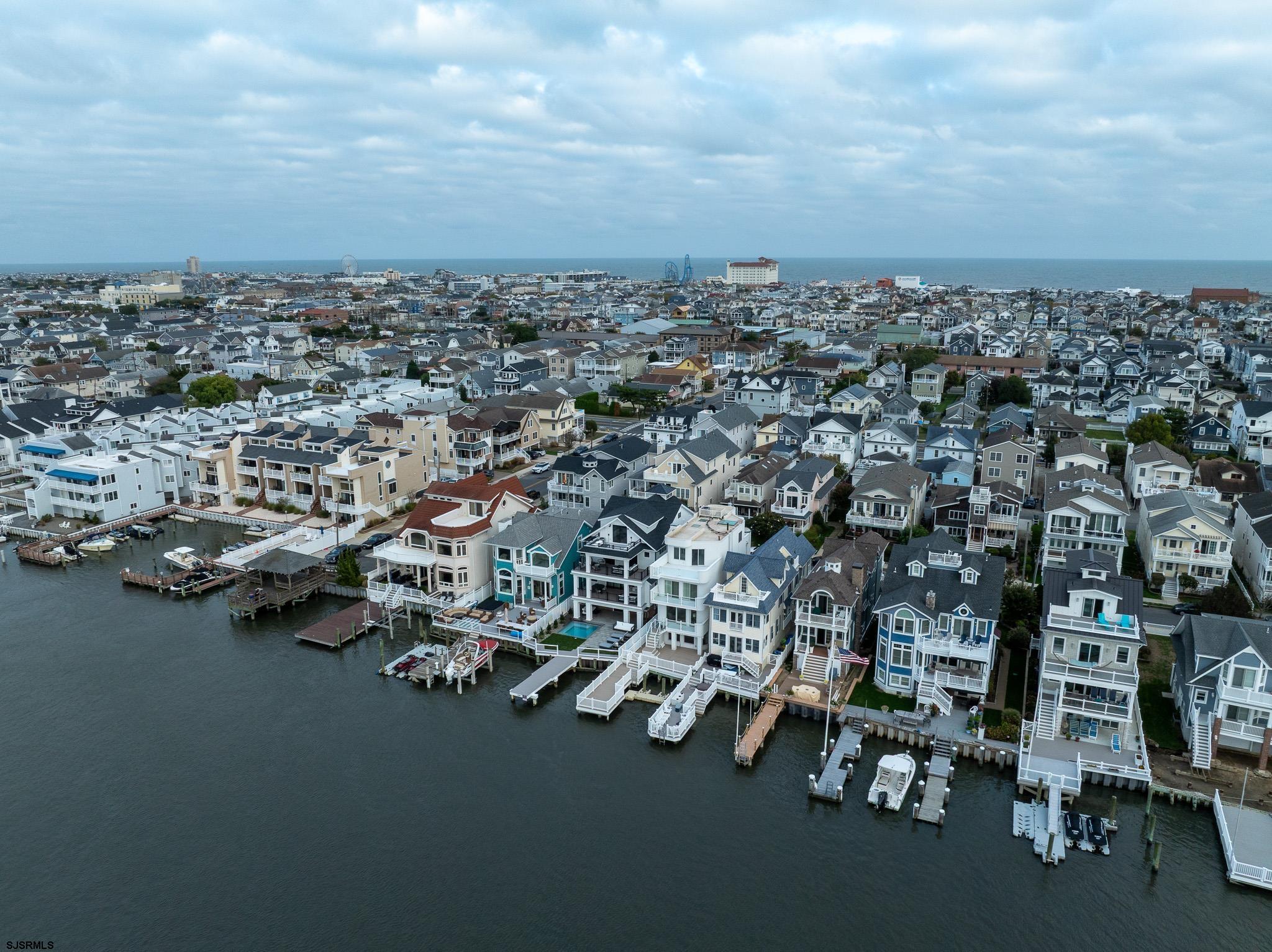 Ocean City, New Jersey 08226, United States, 6 Bedrooms Bedrooms, ,7 BathroomsBathrooms,Residential,Active,236516