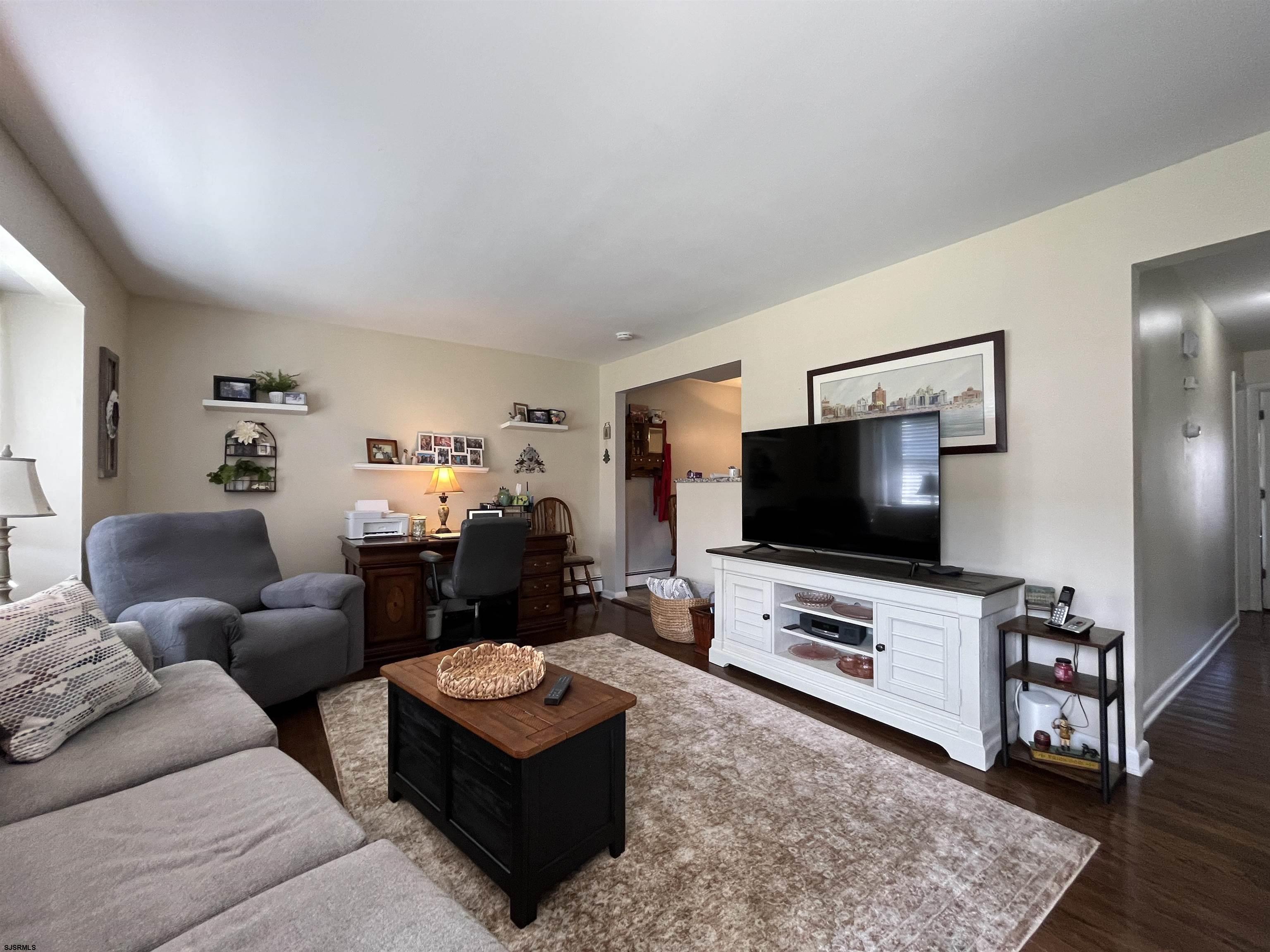 Ventnor, New Jersey 08406, United States, 2 Bedrooms Bedrooms, ,1 BathroomBathrooms,Residential,Active,188068