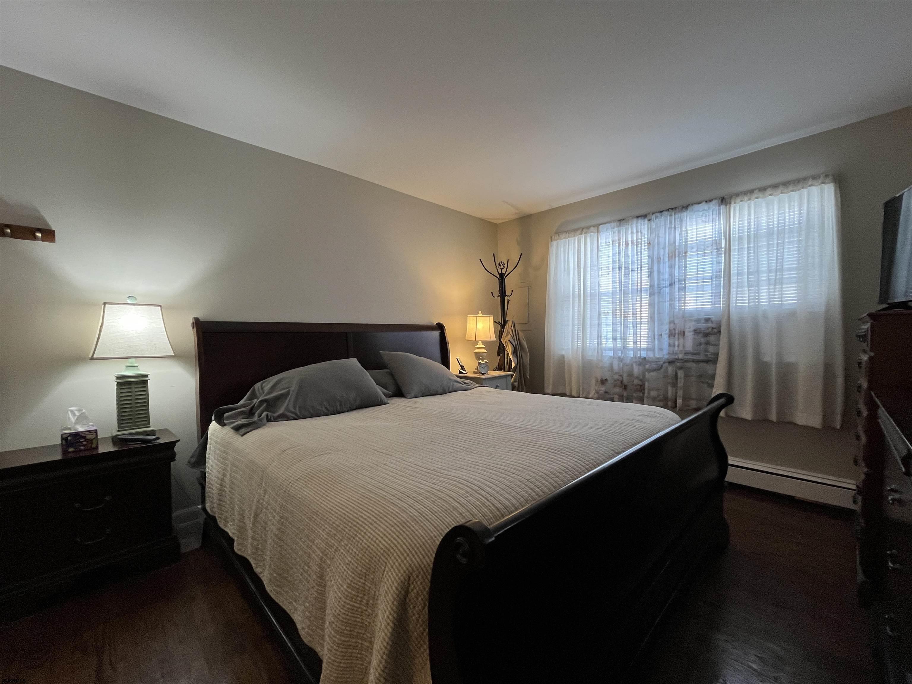 Ventnor, New Jersey 08406, United States, 2 Bedrooms Bedrooms, ,1 BathroomBathrooms,Residential,Active,188068