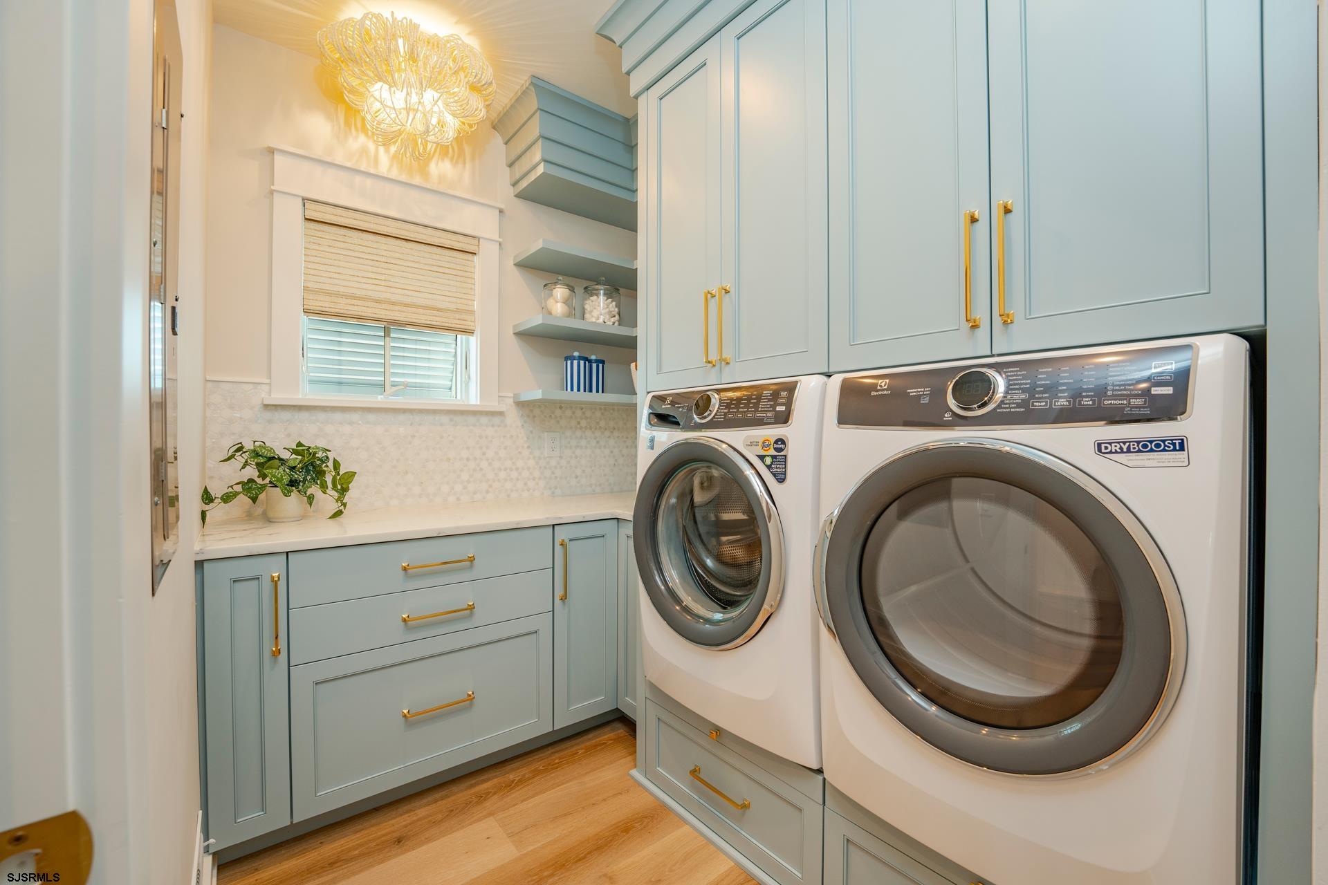 Ocean City, New Jersey 08226, United States, 6 Bedrooms Bedrooms, ,6 BathroomsBathrooms,Residential,Active,150268