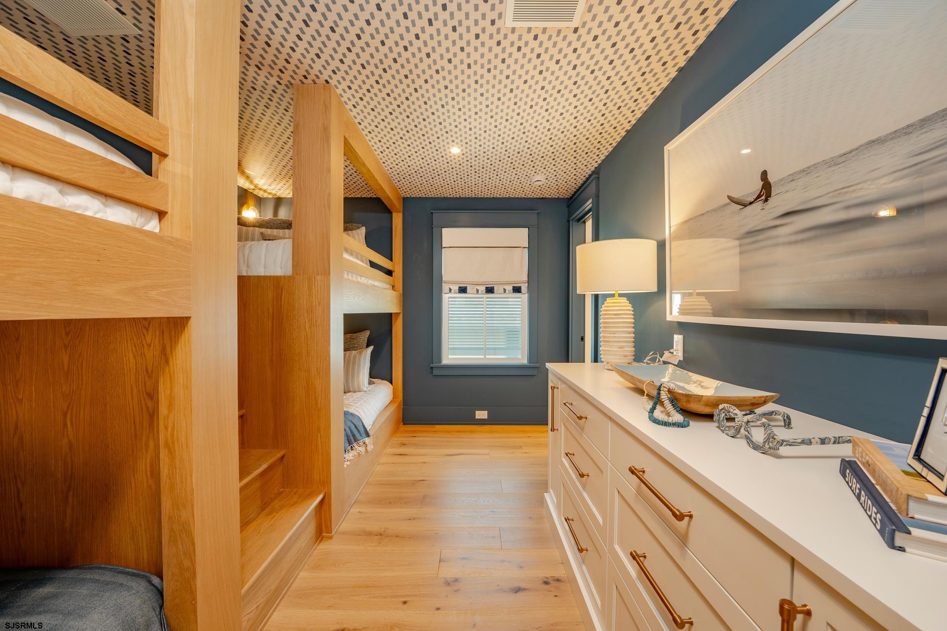 Ocean City, New Jersey 08226, United States, 6 Bedrooms Bedrooms, ,6 BathroomsBathrooms,Residential,Active,150268