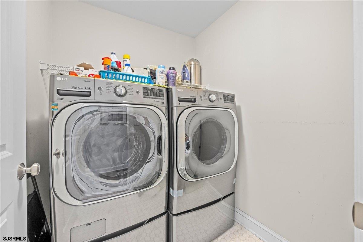 Margate, New Jersey 08402, United States, 5 Bedrooms Bedrooms, ,5 BathroomsBathrooms,Residential,Active,172791