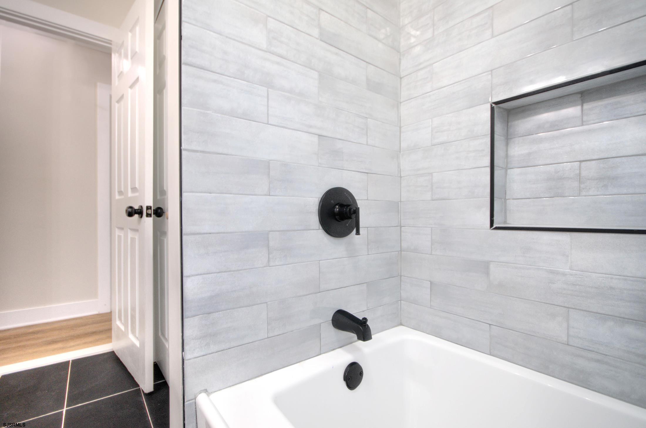 Egg Harbor Township, New Jersey 08234, United States, 3 Bedrooms Bedrooms, ,1 BathroomBathrooms,Residential,Active,96516