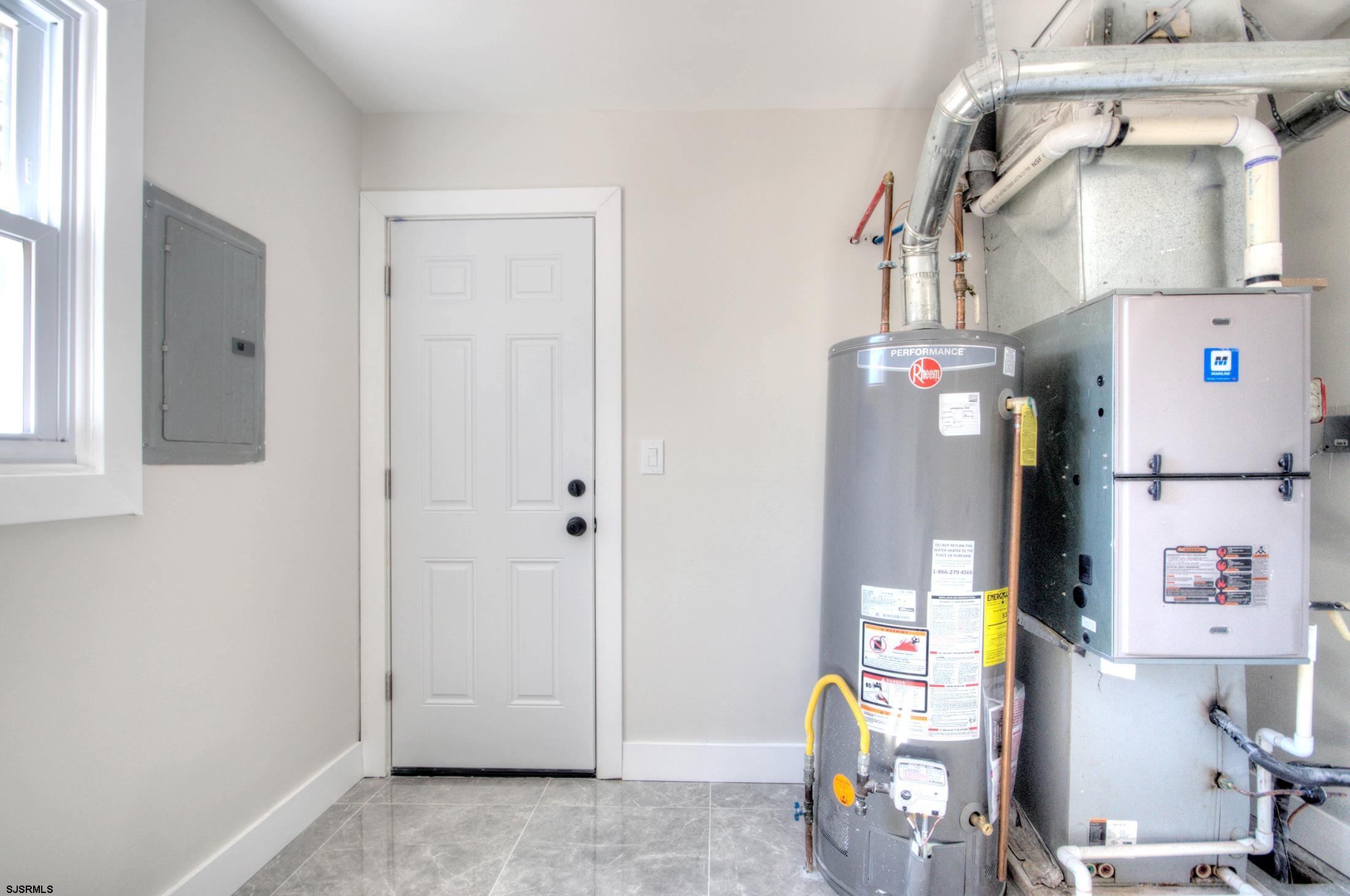 Egg Harbor Township, New Jersey 08234, United States, 3 Bedrooms Bedrooms, ,1 BathroomBathrooms,Residential,Active,96516