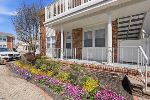 Condo For Sale - 9711 Ventnor Ave #2C<br/> Atlantic County, Margate, NJ 08402