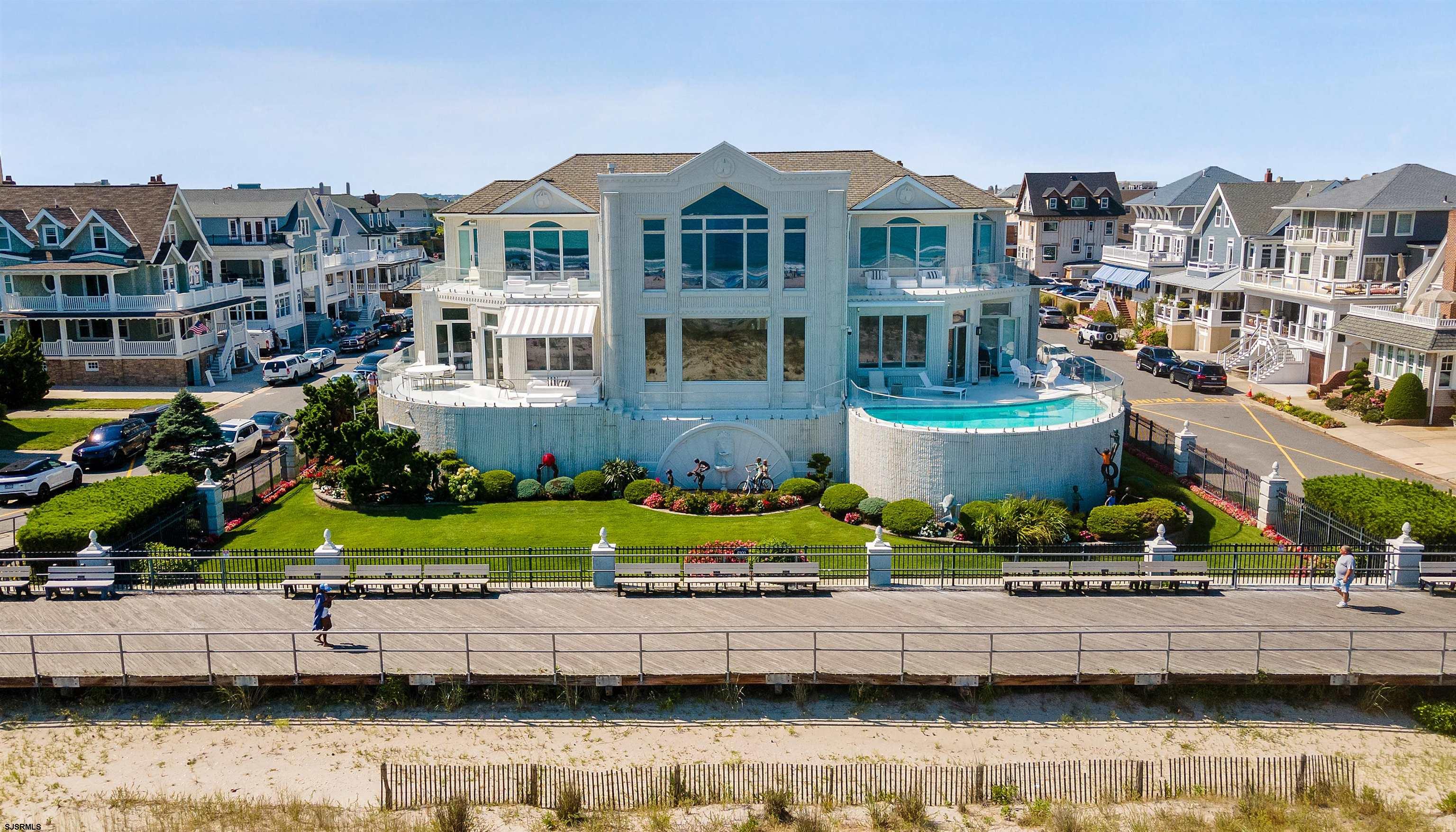 4900 Boardwalk