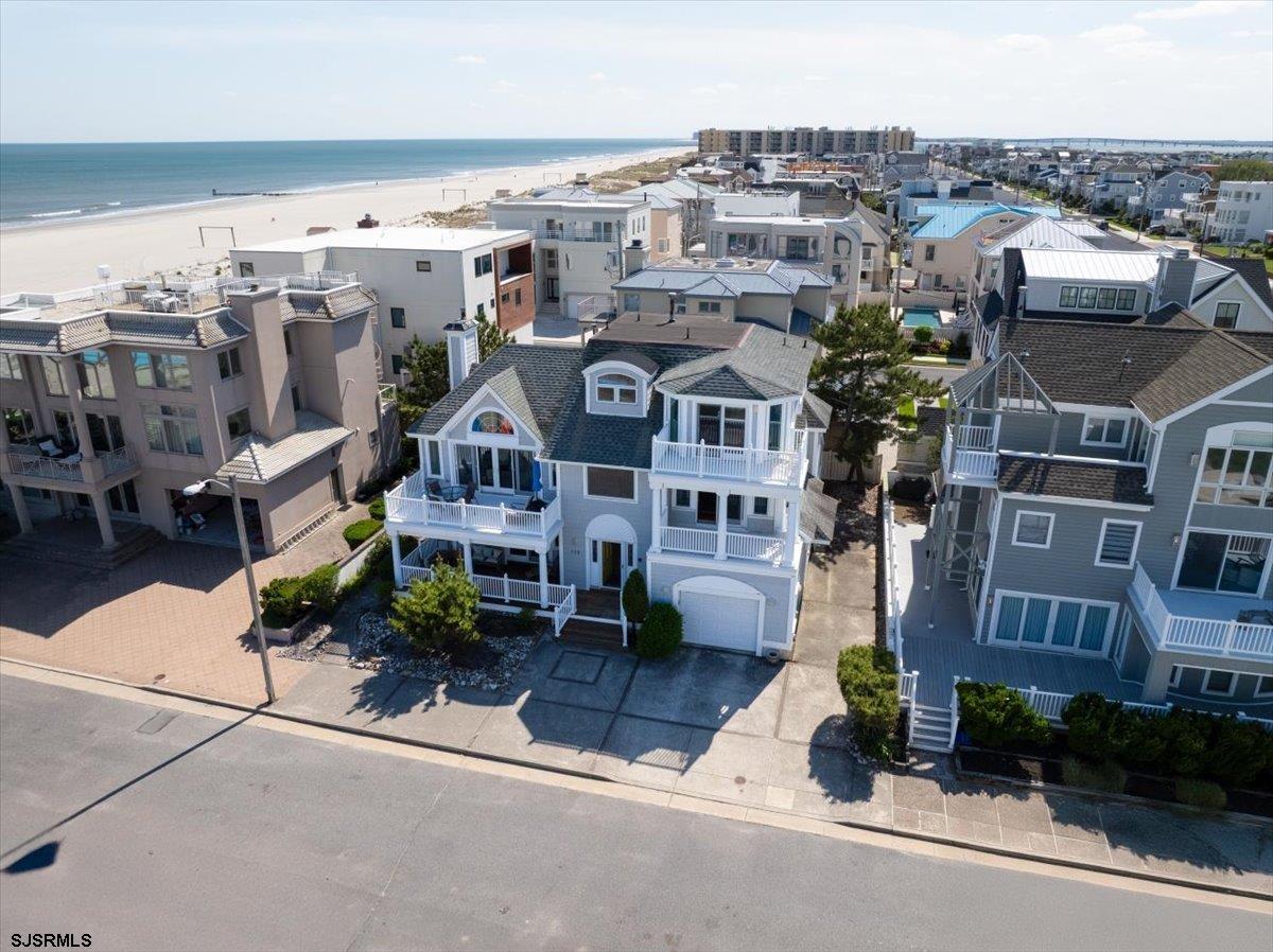 Longport, New Jersey 08403, United States, 3 Bedrooms Bedrooms, ,4 BathroomsBathrooms,Residential,Active,150391
