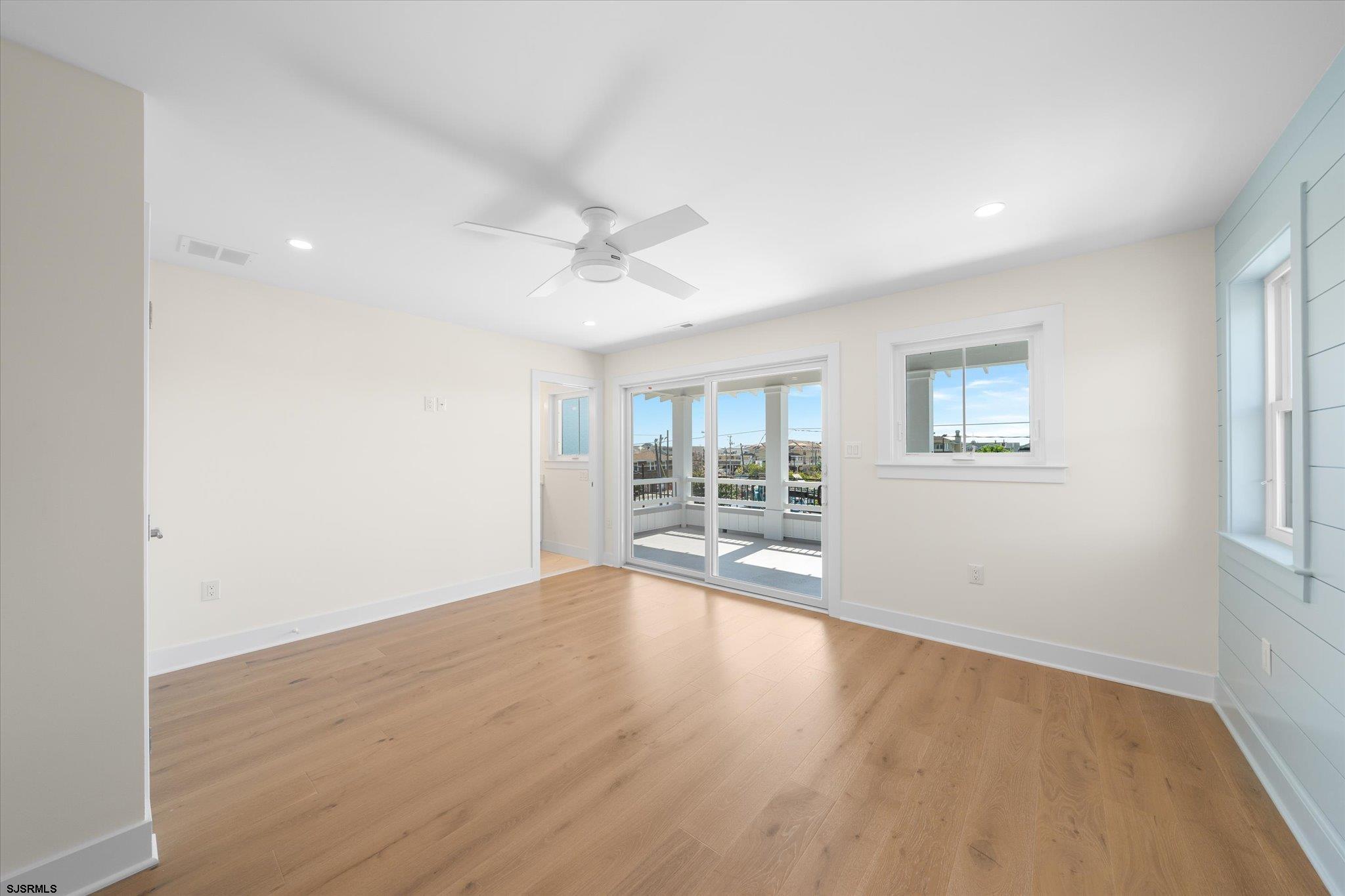 Ocean City, New Jersey 08226, United States, 5 Bedrooms Bedrooms, ,5 BathroomsBathrooms,Residential,Pending,81085