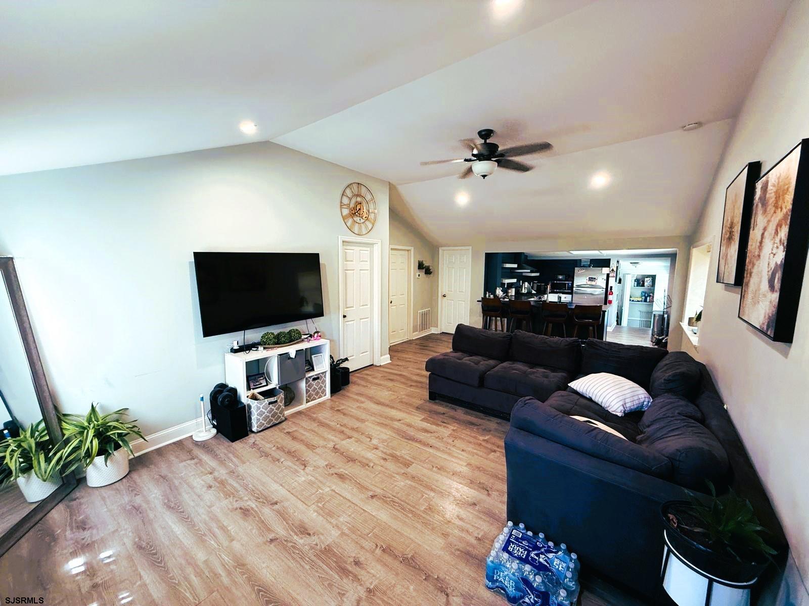 461 Nectar Ave Ave