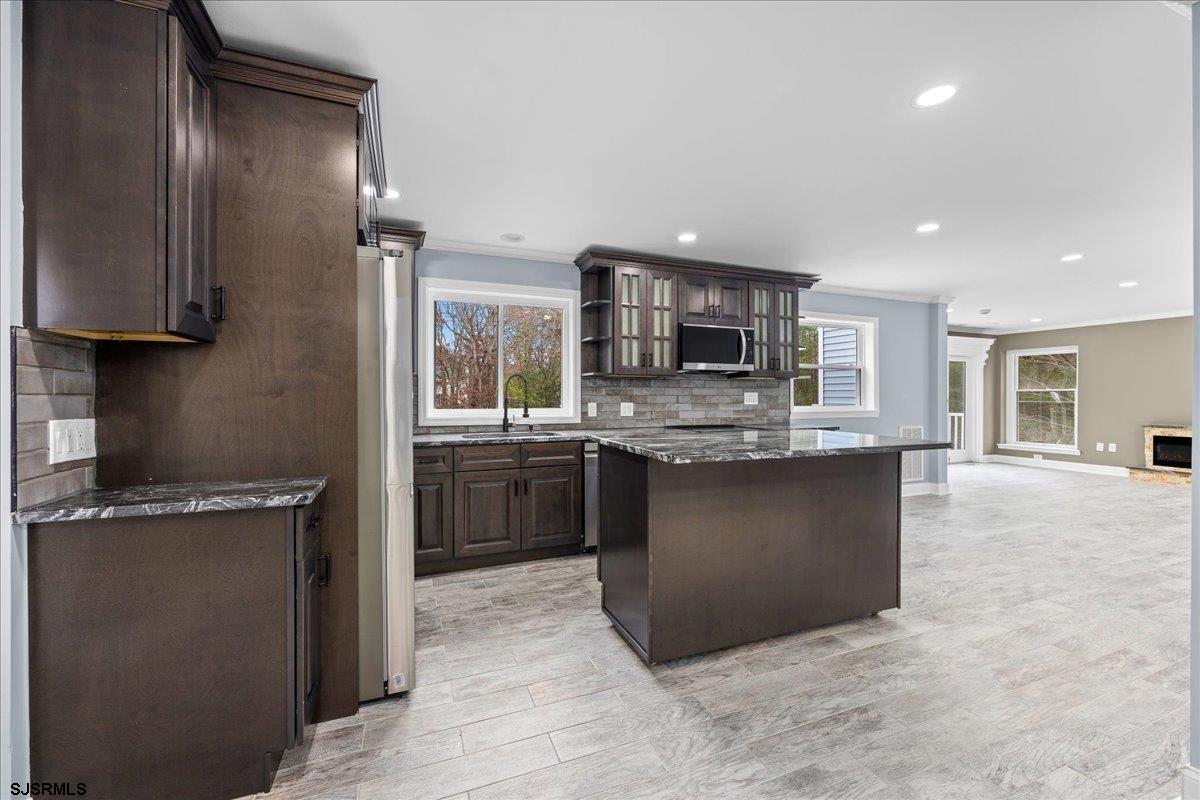 Egg Harbor City, New Jersey 08215, United States, 5 Bedrooms Bedrooms, ,5 BathroomsBathrooms,Residential,Active,247631