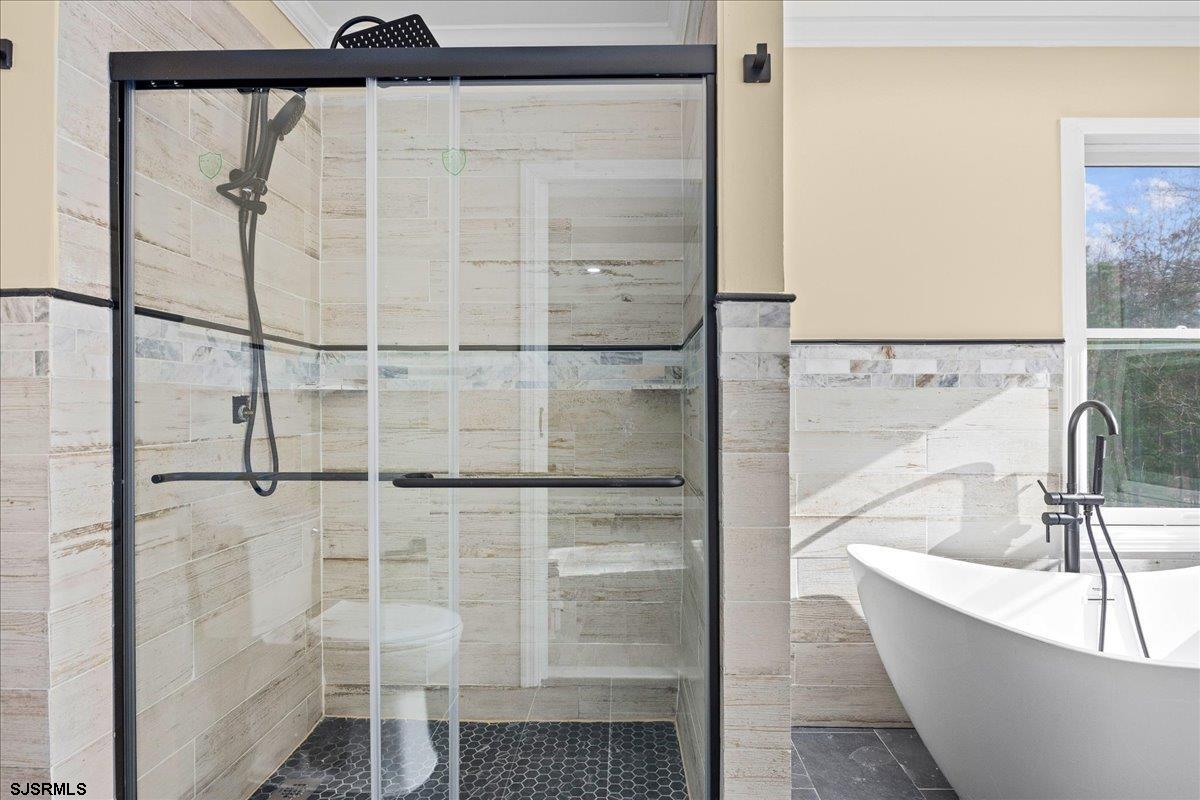 Egg Harbor City, New Jersey 08215, United States, 5 Bedrooms Bedrooms, ,5 BathroomsBathrooms,Residential,Active,247631