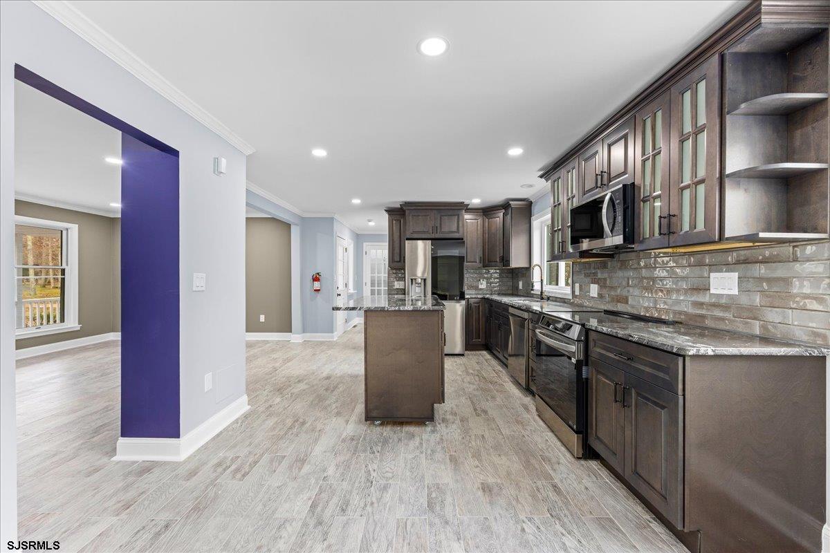 Egg Harbor City, New Jersey 08215, United States, 5 Bedrooms Bedrooms, ,5 BathroomsBathrooms,Residential,Active,247631