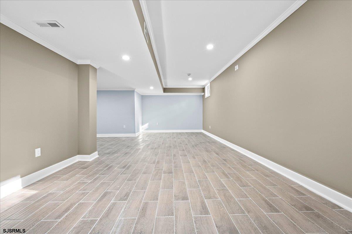 Egg Harbor City, New Jersey 08215, United States, 5 Bedrooms Bedrooms, ,5 BathroomsBathrooms,Residential,Active,247631