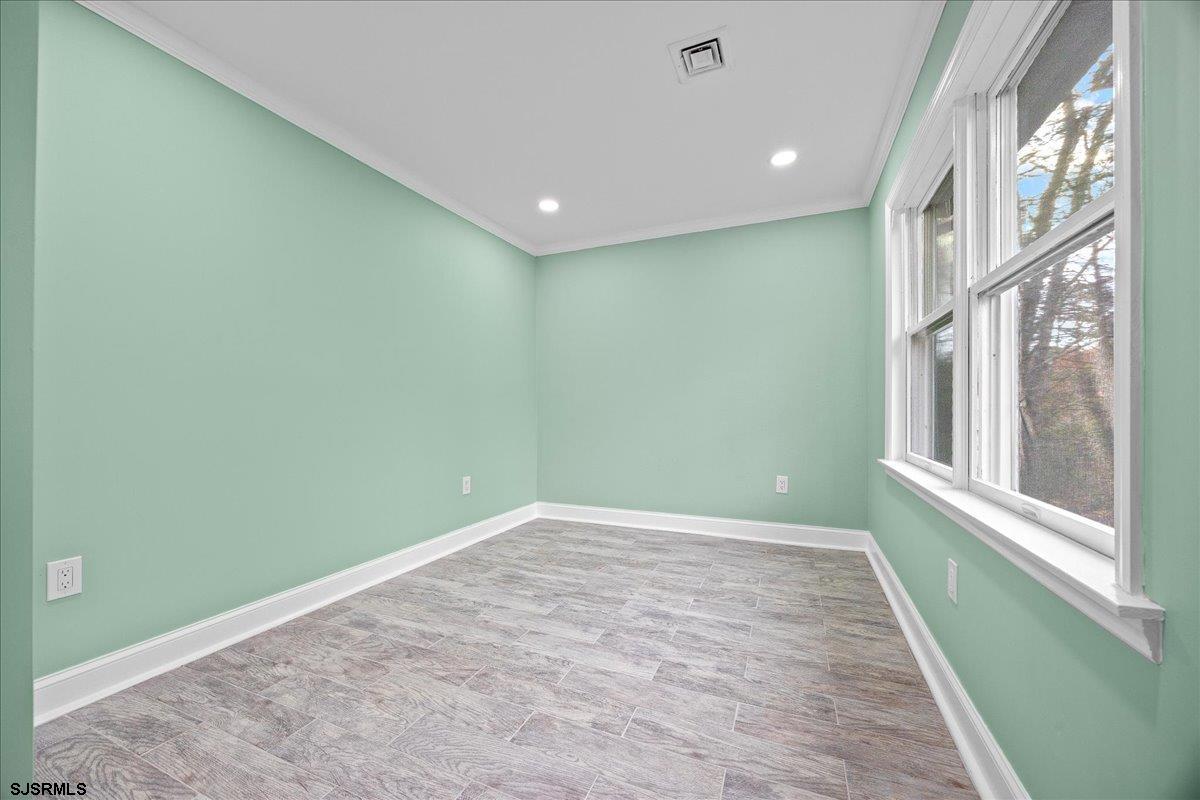 Egg Harbor City, New Jersey 08215, United States, 5 Bedrooms Bedrooms, ,5 BathroomsBathrooms,Residential,Active,247631