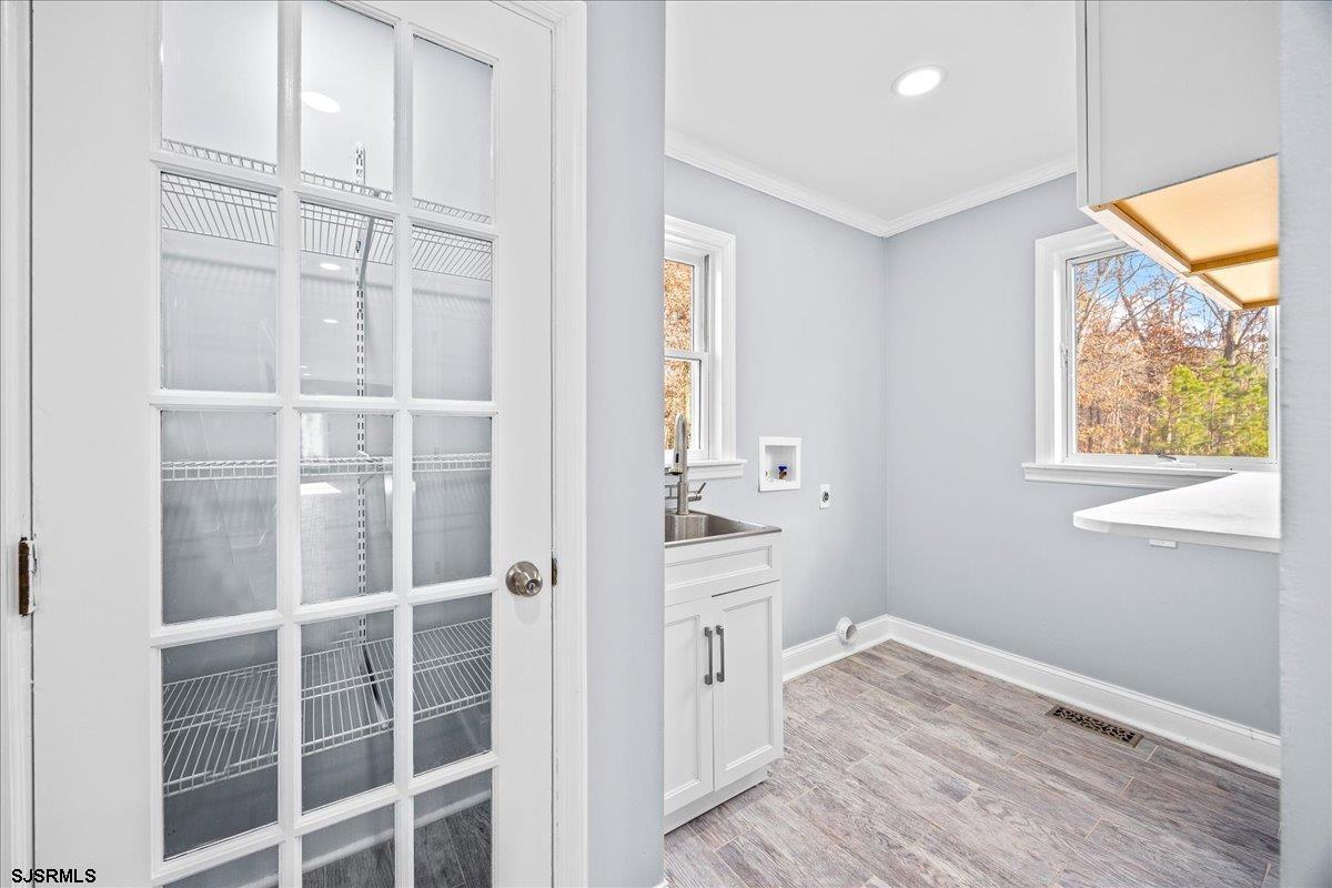 Egg Harbor City, New Jersey 08215, United States, 5 Bedrooms Bedrooms, ,5 BathroomsBathrooms,Residential,Active,247631