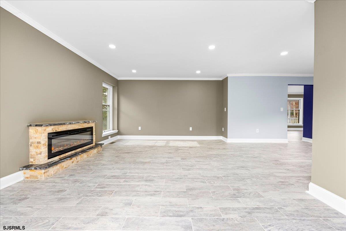 Egg Harbor City, New Jersey 08215, United States, 5 Bedrooms Bedrooms, ,5 BathroomsBathrooms,Residential,Active,247631