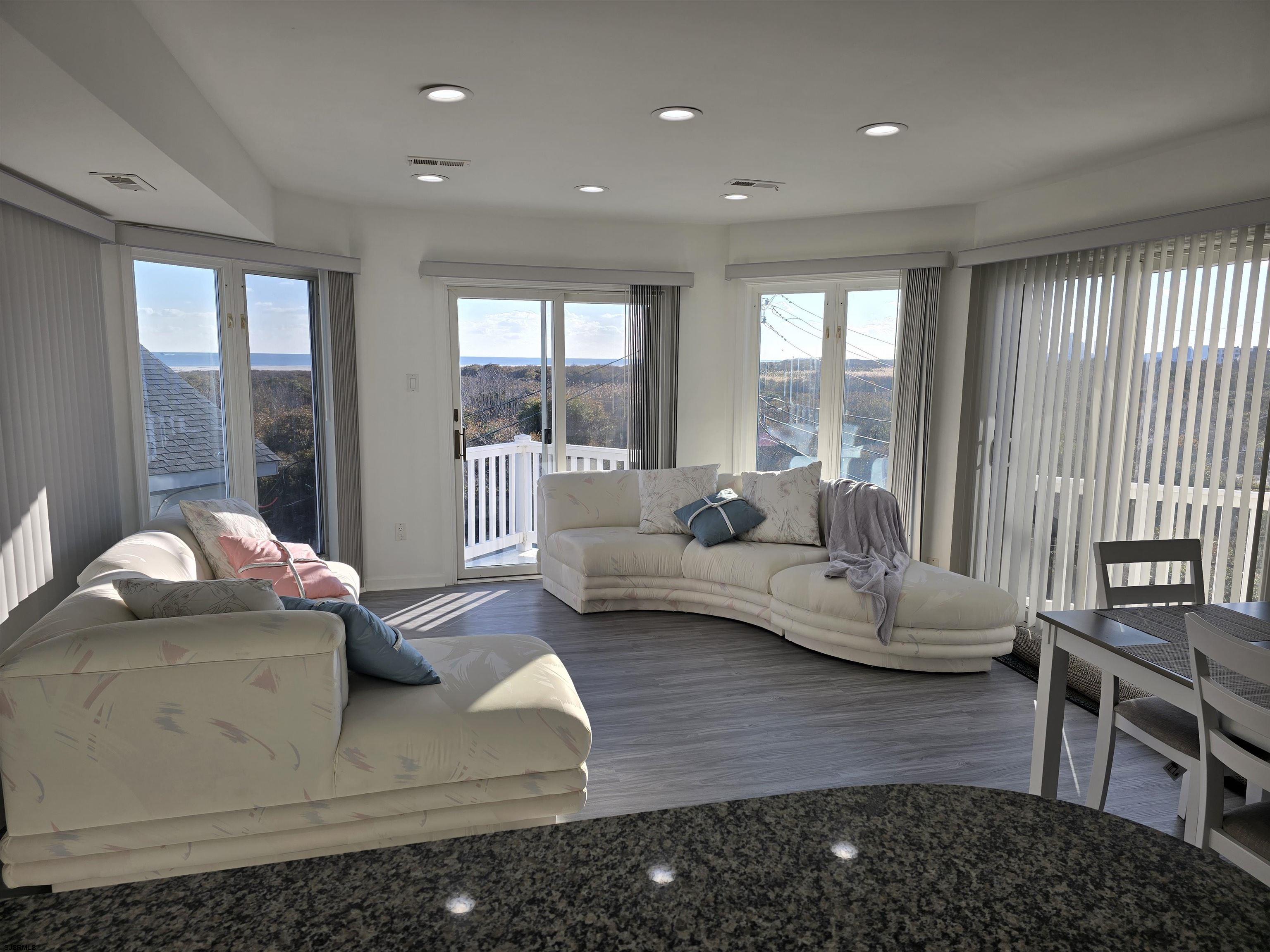 Brigantine, New Jersey 08203, United States, 3 Bedrooms Bedrooms, ,2 BathroomsBathrooms,Residential,Active,9731