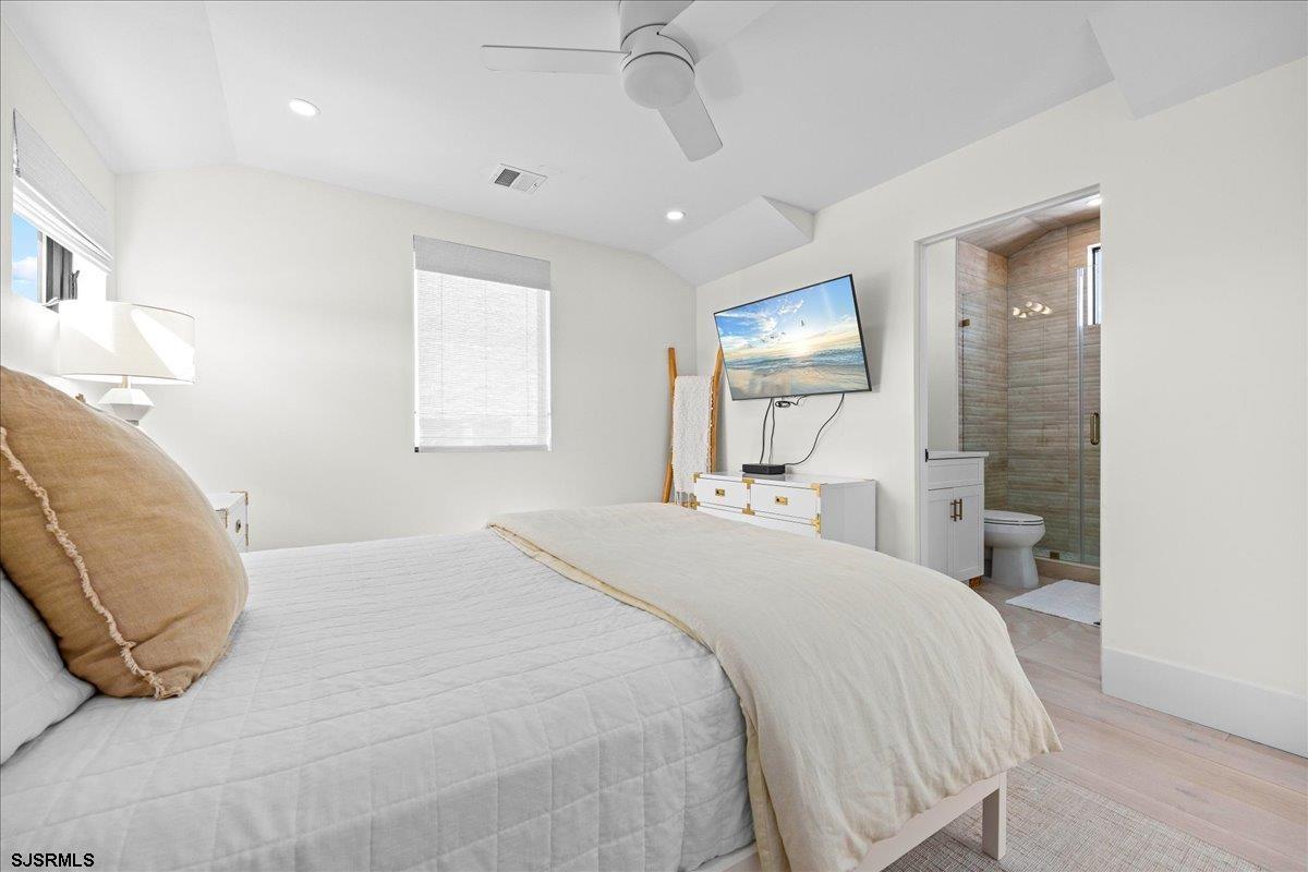 Margate, New Jersey 08402, United States, 6 Bedrooms Bedrooms, ,6 BathroomsBathrooms,Residential,Active,236281