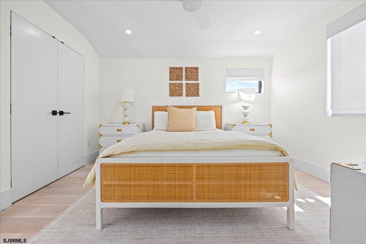 Margate, New Jersey 08402, United States, 6 Bedrooms Bedrooms, ,6 BathroomsBathrooms,Residential,Active,236281