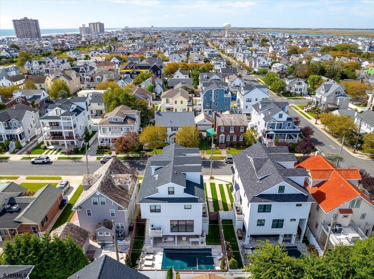 Margate, New Jersey 08402, United States, 6 Bedrooms Bedrooms, ,6 BathroomsBathrooms,Residential,Active,236281