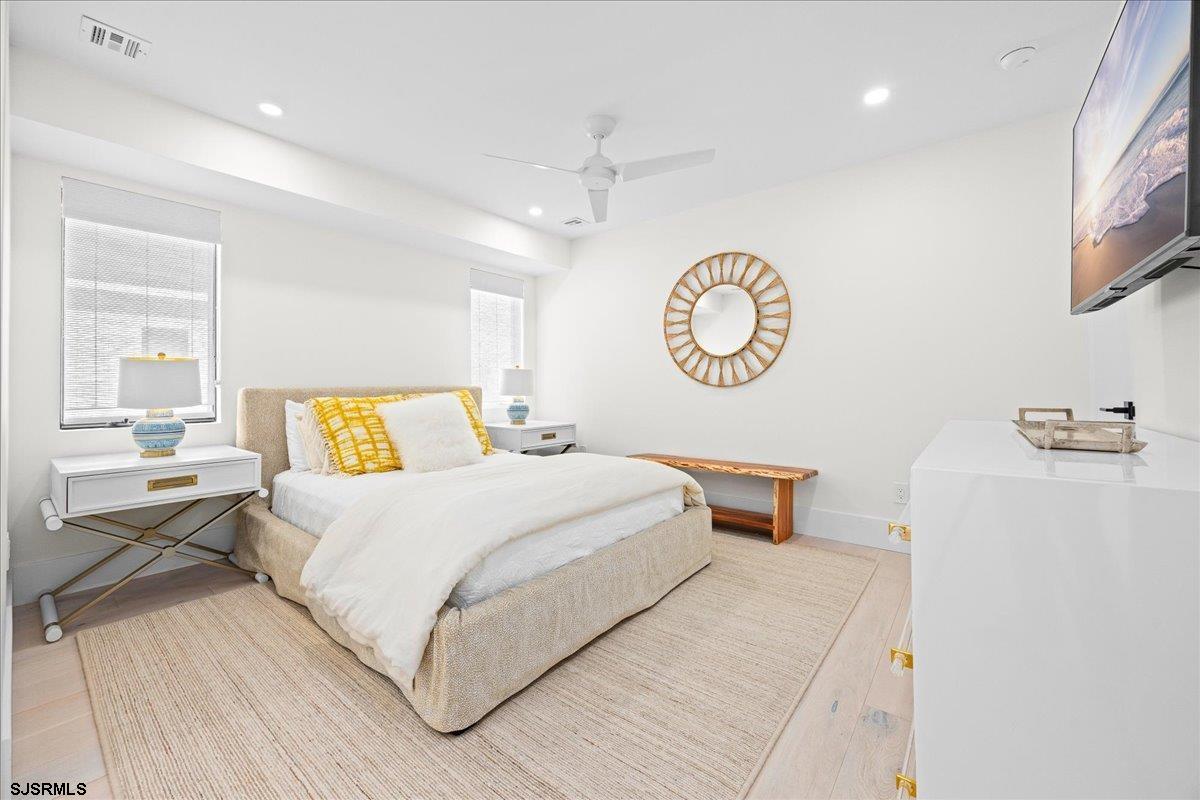 Margate, New Jersey 08402, United States, 6 Bedrooms Bedrooms, ,6 BathroomsBathrooms,Residential,Active,236281