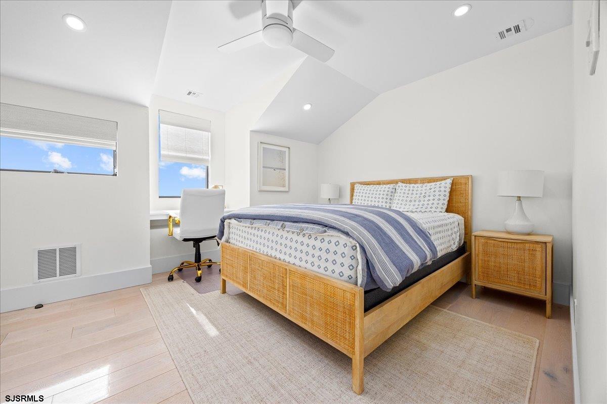 Margate, New Jersey 08402, United States, 6 Bedrooms Bedrooms, ,6 BathroomsBathrooms,Residential,Active,236281