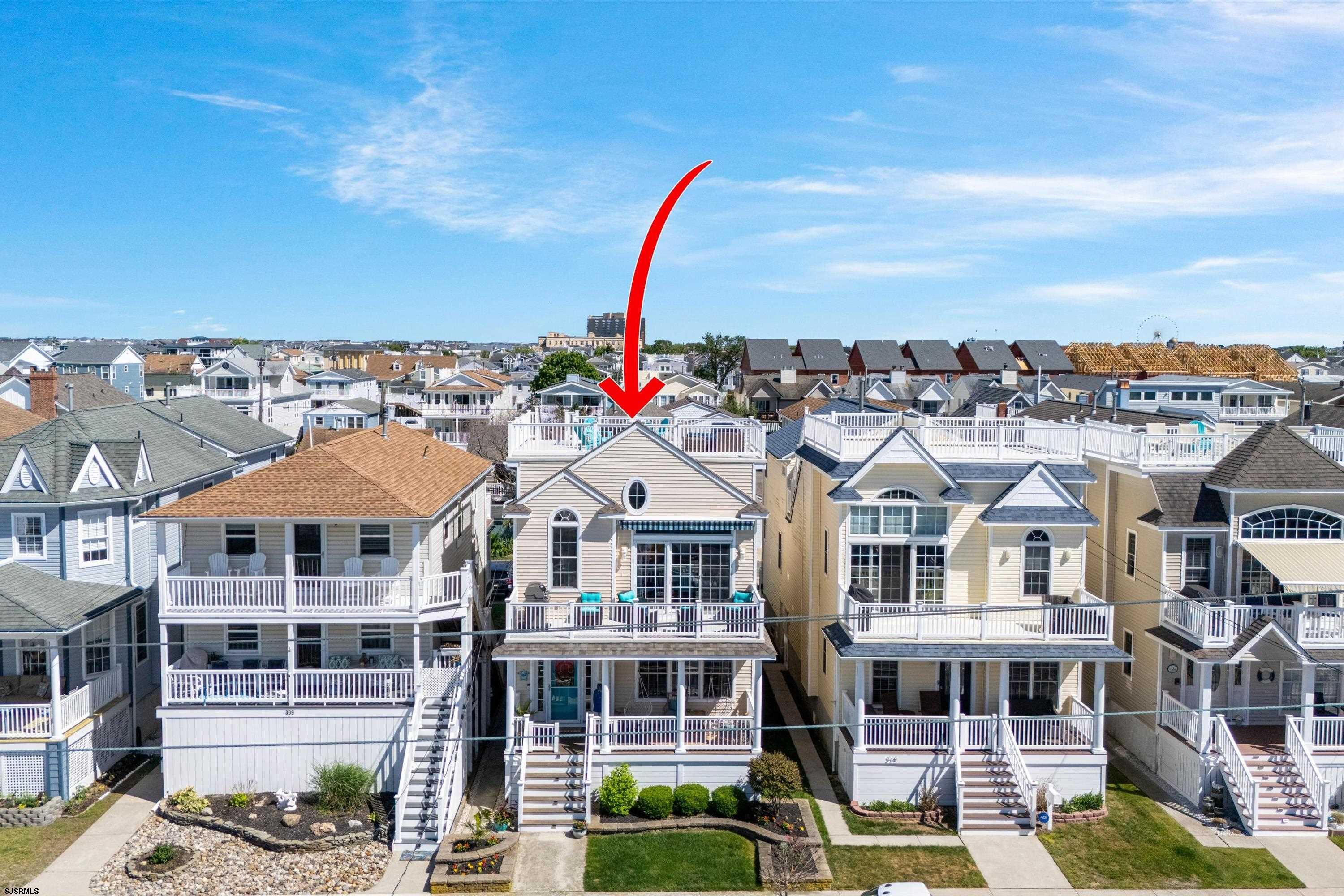 315 Bay Ave