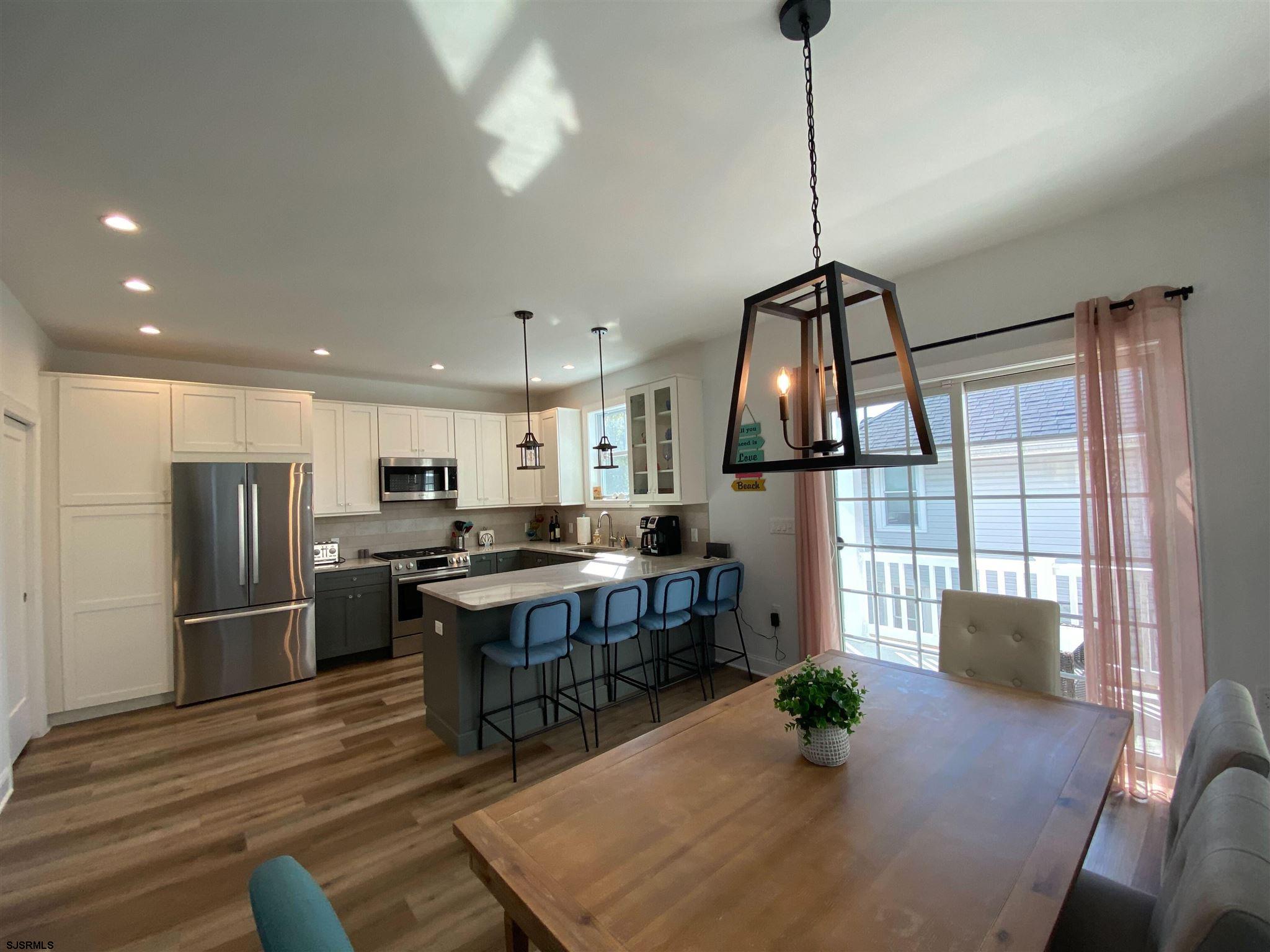 Ventnor, New Jersey 08406, United States, 3 Bedrooms Bedrooms, ,3 BathroomsBathrooms,Residential,Active,130799