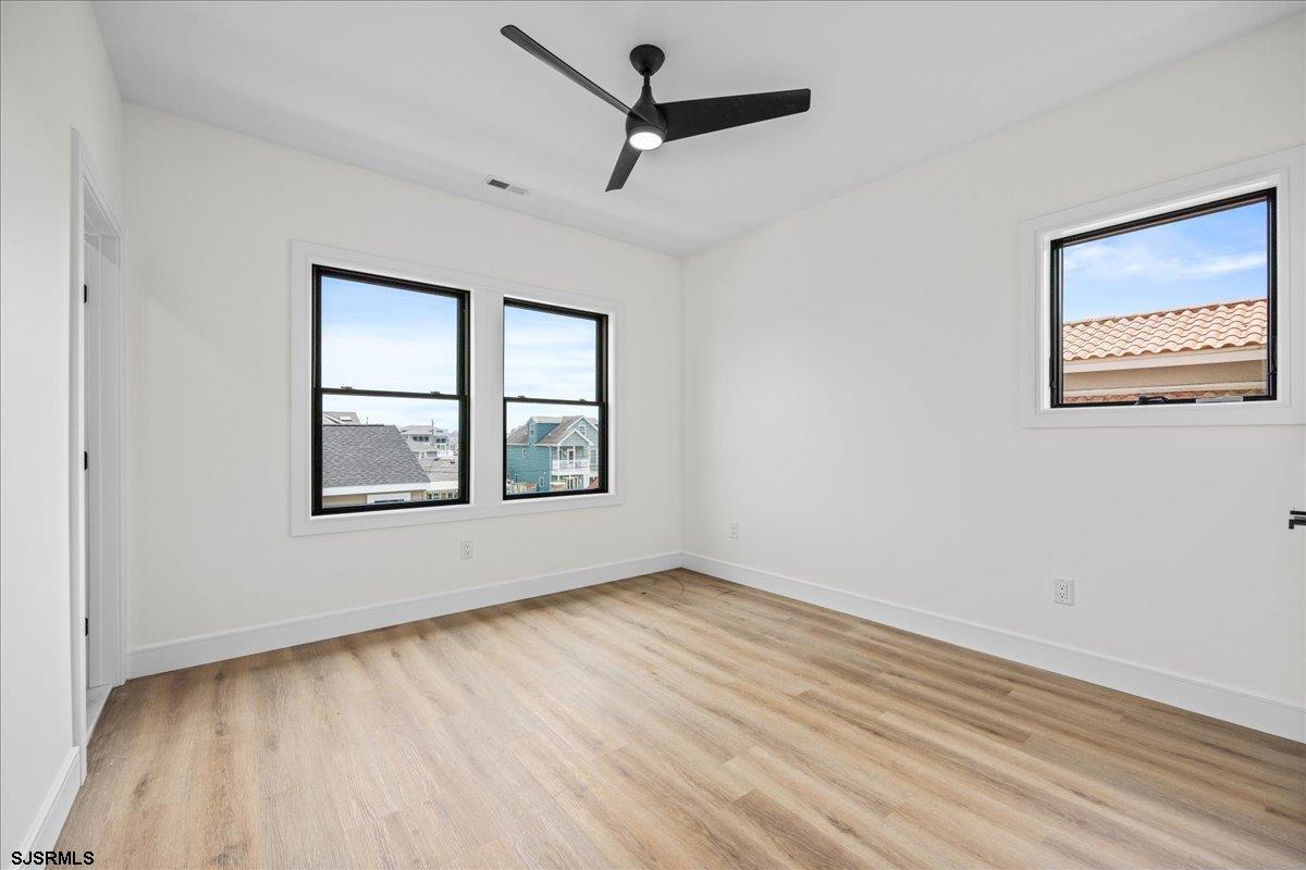 Margate, New Jersey 08402, United States, 5 Bedrooms Bedrooms, ,5 BathroomsBathrooms,Residential,Active,113693