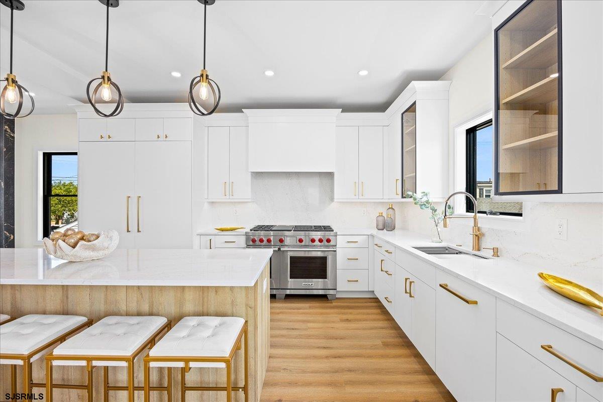 Margate, New Jersey 08402, United States, 5 Bedrooms Bedrooms, ,5 BathroomsBathrooms,Residential,Active,113693