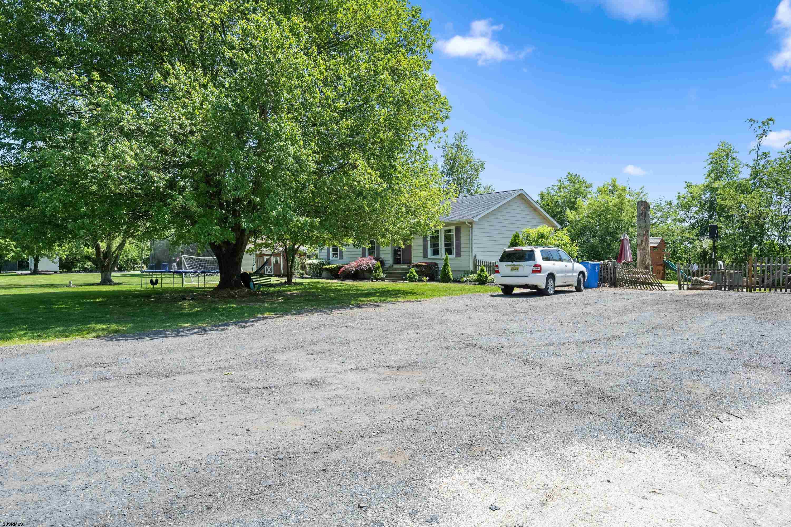 36-49 White Pine Road