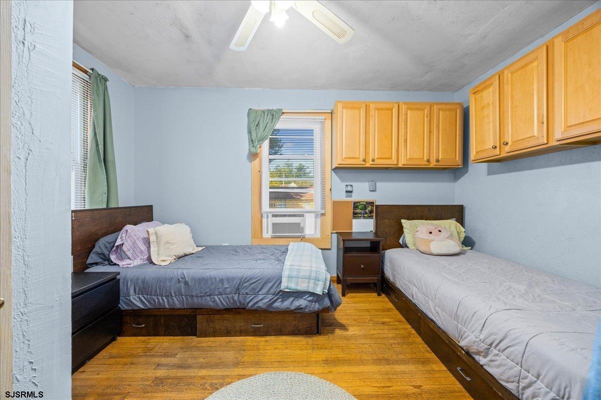 Absecon, New Jersey 08201, United States, 5 Bedrooms Bedrooms, ,4 BathroomsBathrooms,Residential,Active,201056