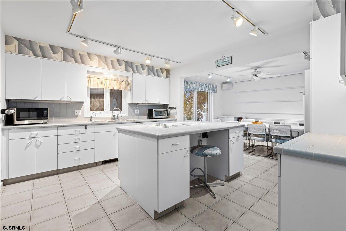 Margate, New Jersey 08402, United States, 6 Bedrooms Bedrooms, ,5 BathroomsBathrooms,Residential,Active,80283