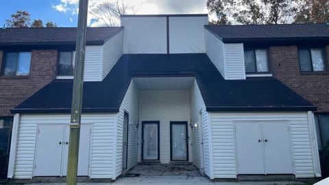 Condo For Sale - 21 Country Magnolia Ave #21<br/> Egg Harbor Township, NJ 08234