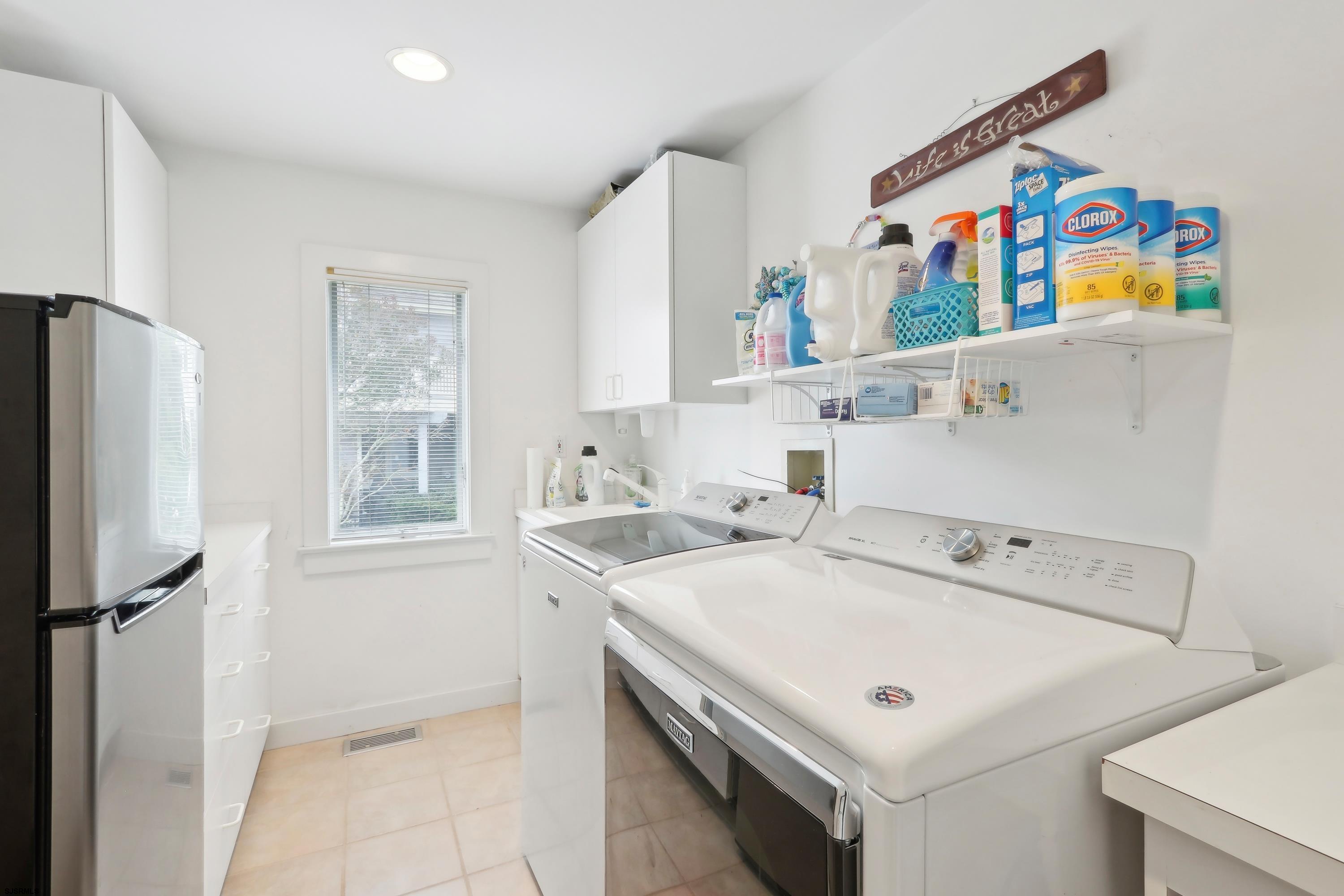 Avalon Boro, New Jersey 08202, United States, 6 Bedrooms Bedrooms, ,5 BathroomsBathrooms,Residential,Active,85295