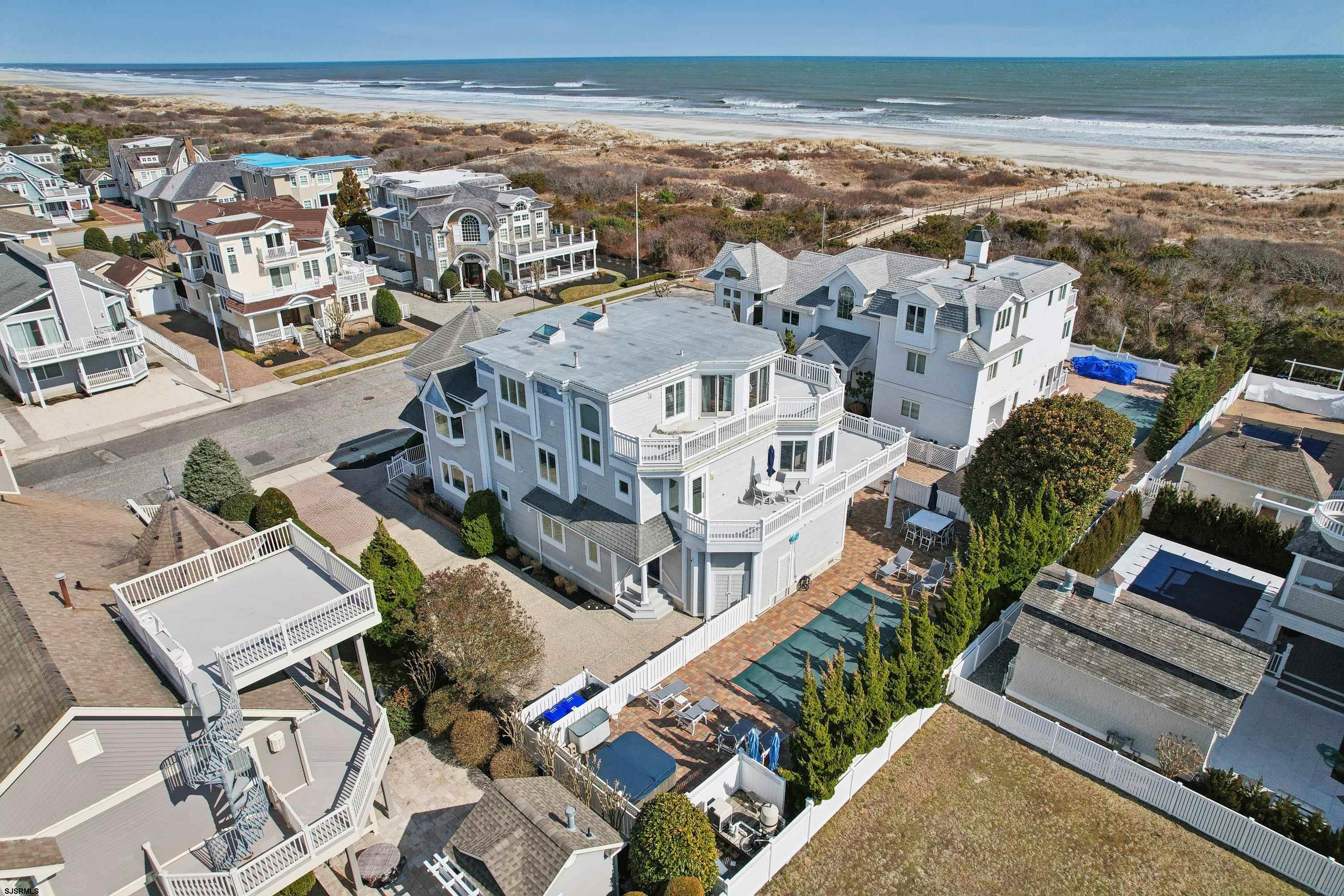 Avalon Boro, New Jersey 08202, United States, 6 Bedrooms Bedrooms, ,5 BathroomsBathrooms,Residential,Active,85295