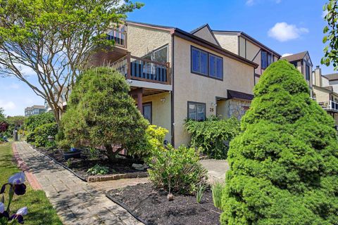 Photo of 28 Bramble Dr, Brigantine, NJ 08203 (MLS # 608175)