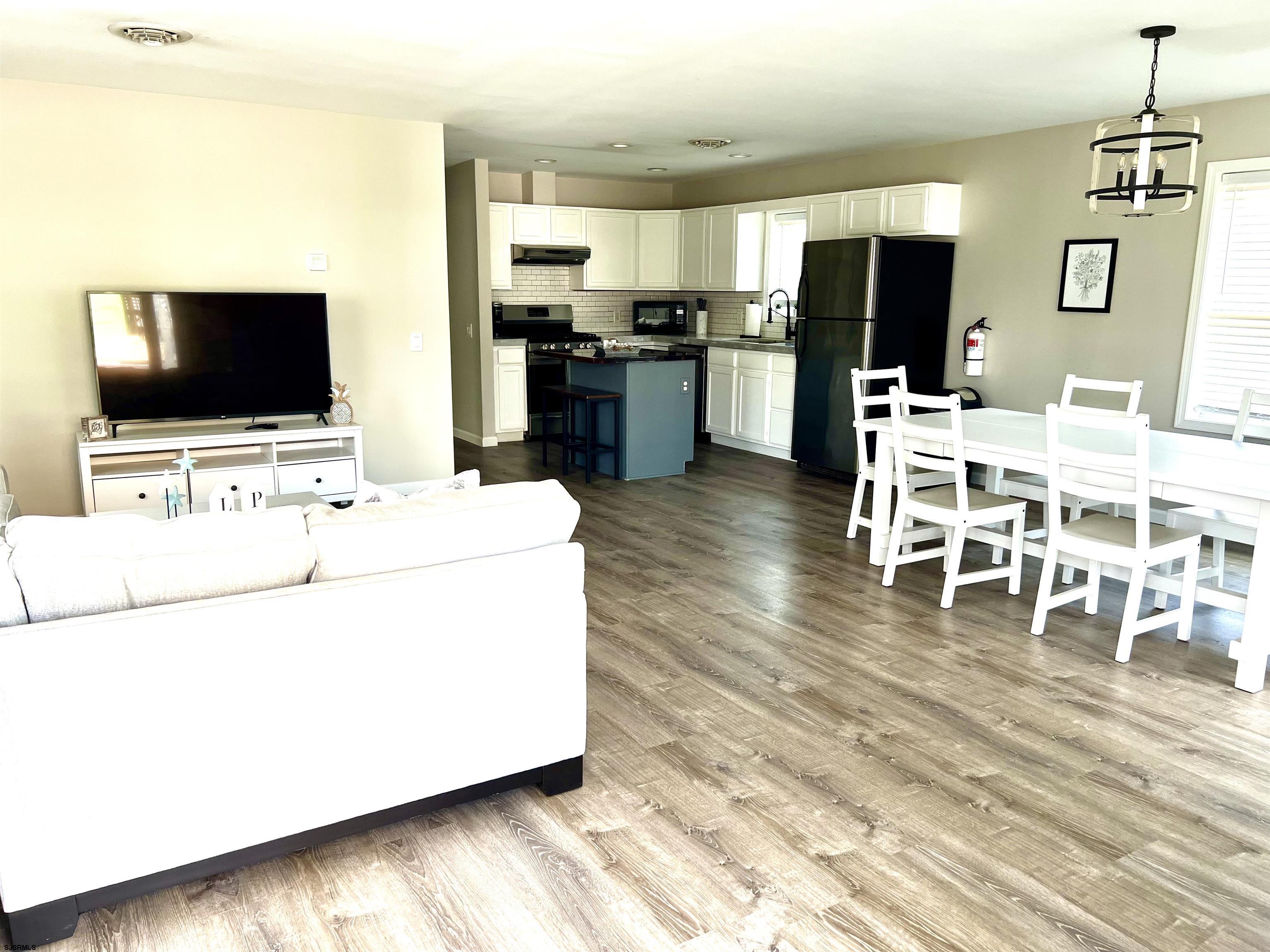 3108 Pacific Ave - Winter Rental
