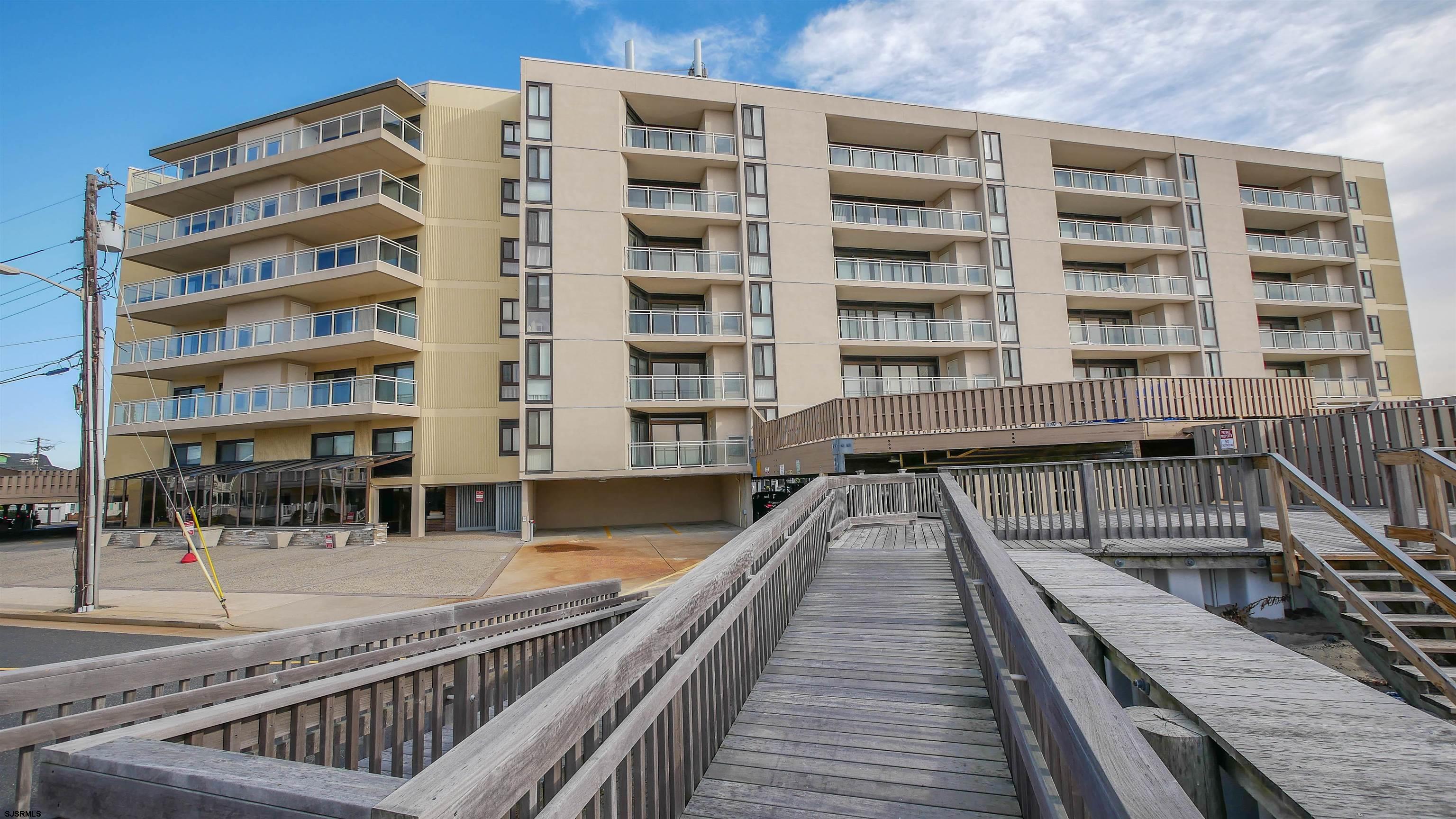 2700 Atlantic 601