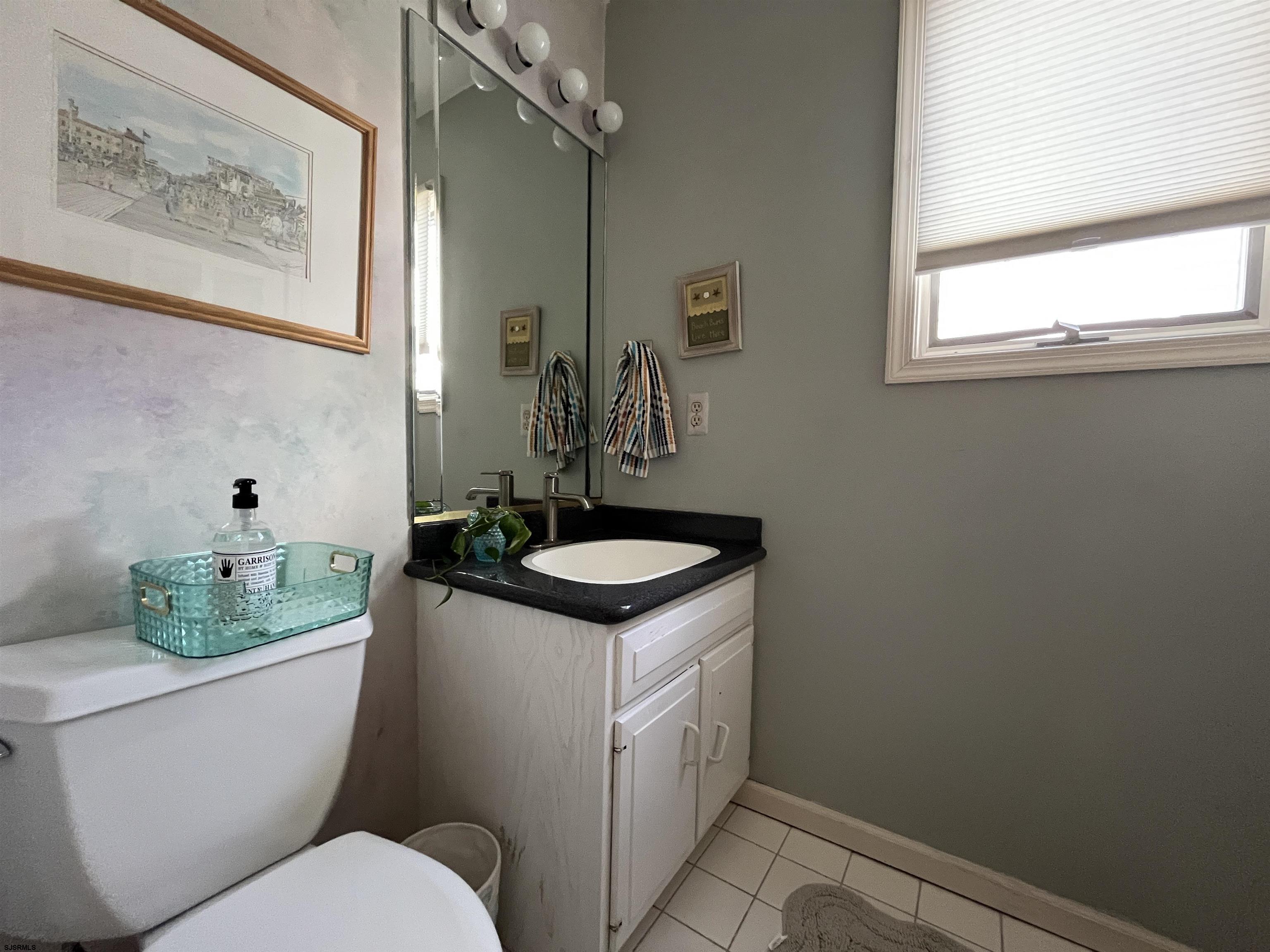 Margate, New Jersey 08402, United States, 3 Bedrooms Bedrooms, ,3 BathroomsBathrooms,Residential,Active,86184