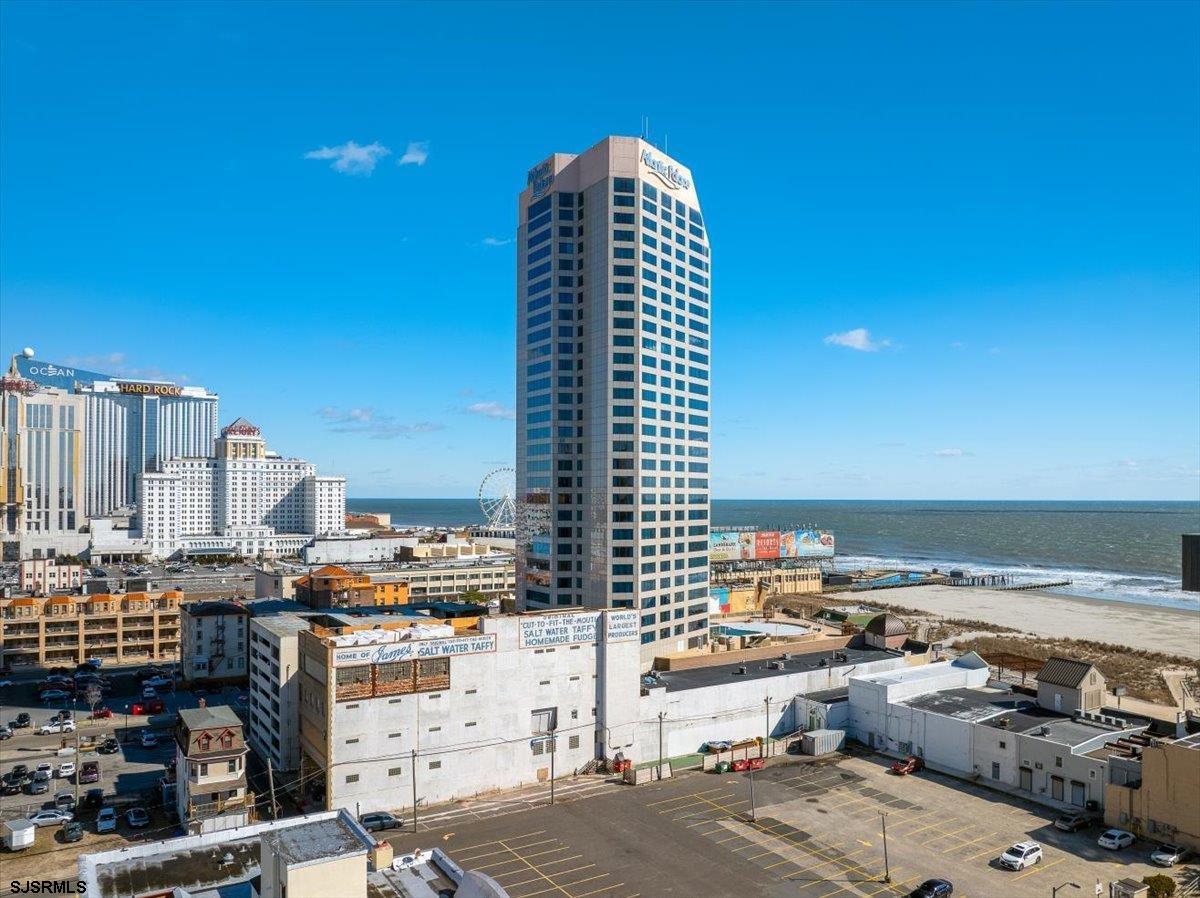 Atlantic City, New Jersey 08401, United States, ,Commercial,Active,2116