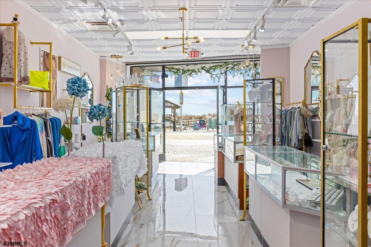 Atlantic City, New Jersey 08401, United States, ,Commercial,Active,2116