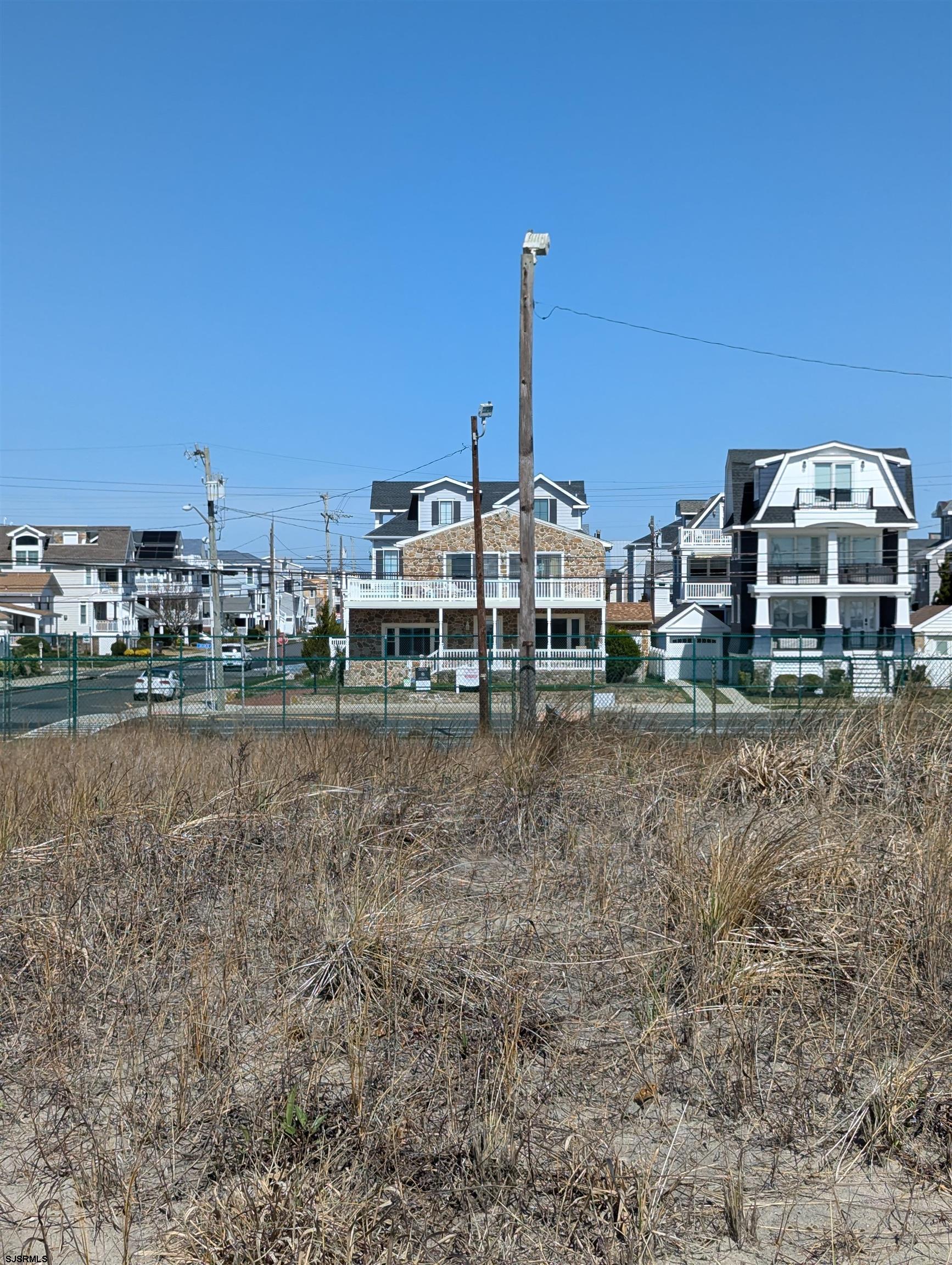 Longport, New Jersey 08403, United States, 3 Bedrooms Bedrooms, ,3 BathroomsBathrooms,Residential,Active,101763
