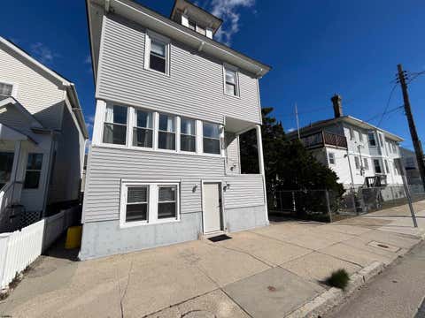 Homes For Rent - 105 N Windsor Ave<br/> Atlantic City, NJ 08401