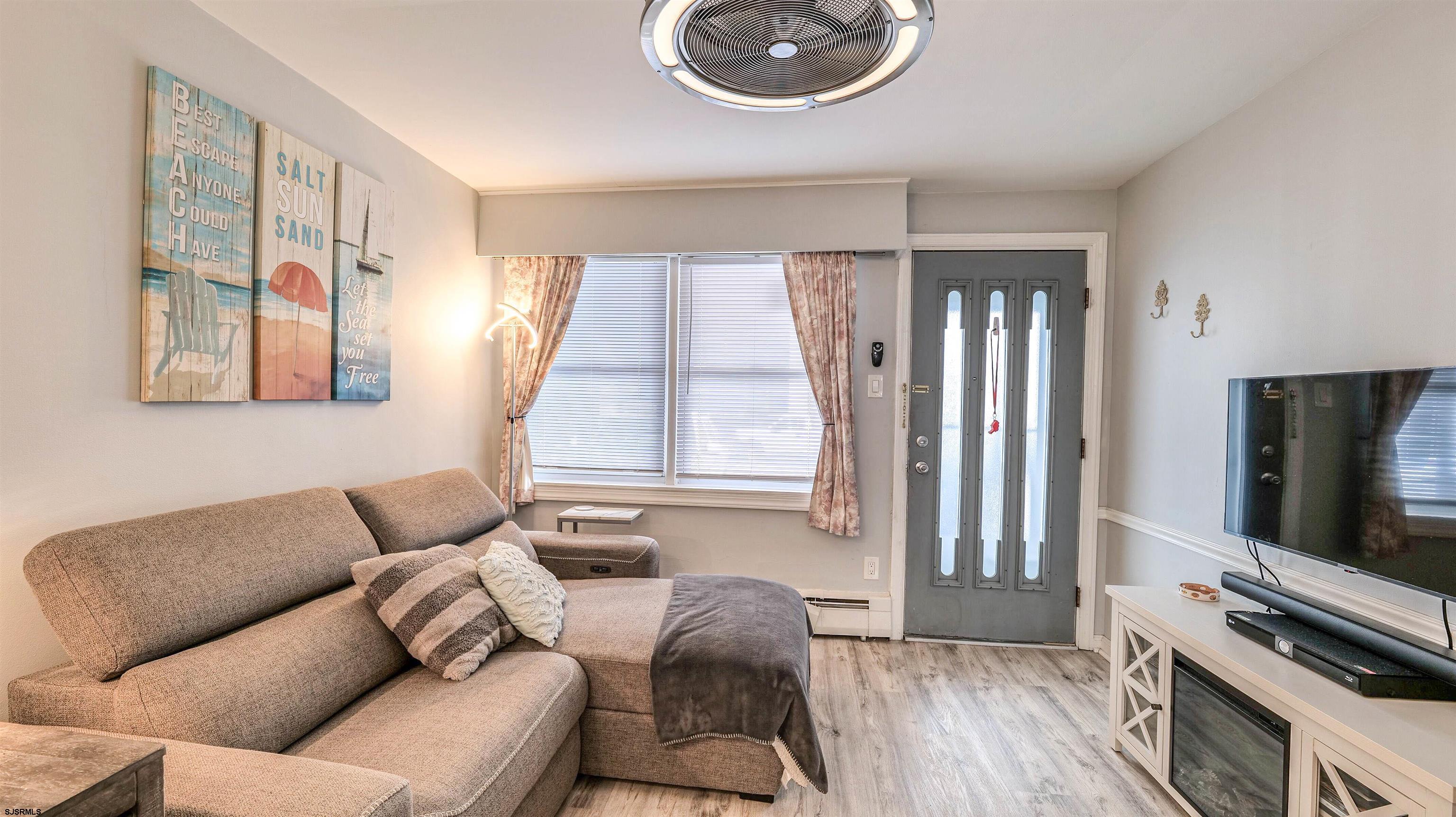 132 S Providence 103