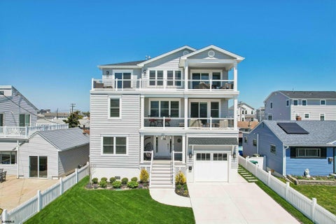 Homes For Sale - 201 S Roosevelt Blvd<br/> Brigantine, NJ 08203