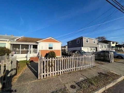 Homes For Sale - 1141 N Michigan Ave<br/> Atlantic City, NJ 08401