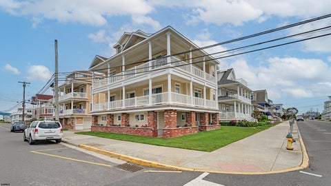 Photo of 1236 Ocean Ave #B, Ocean City, NJ 08226 (MLS # 612323)