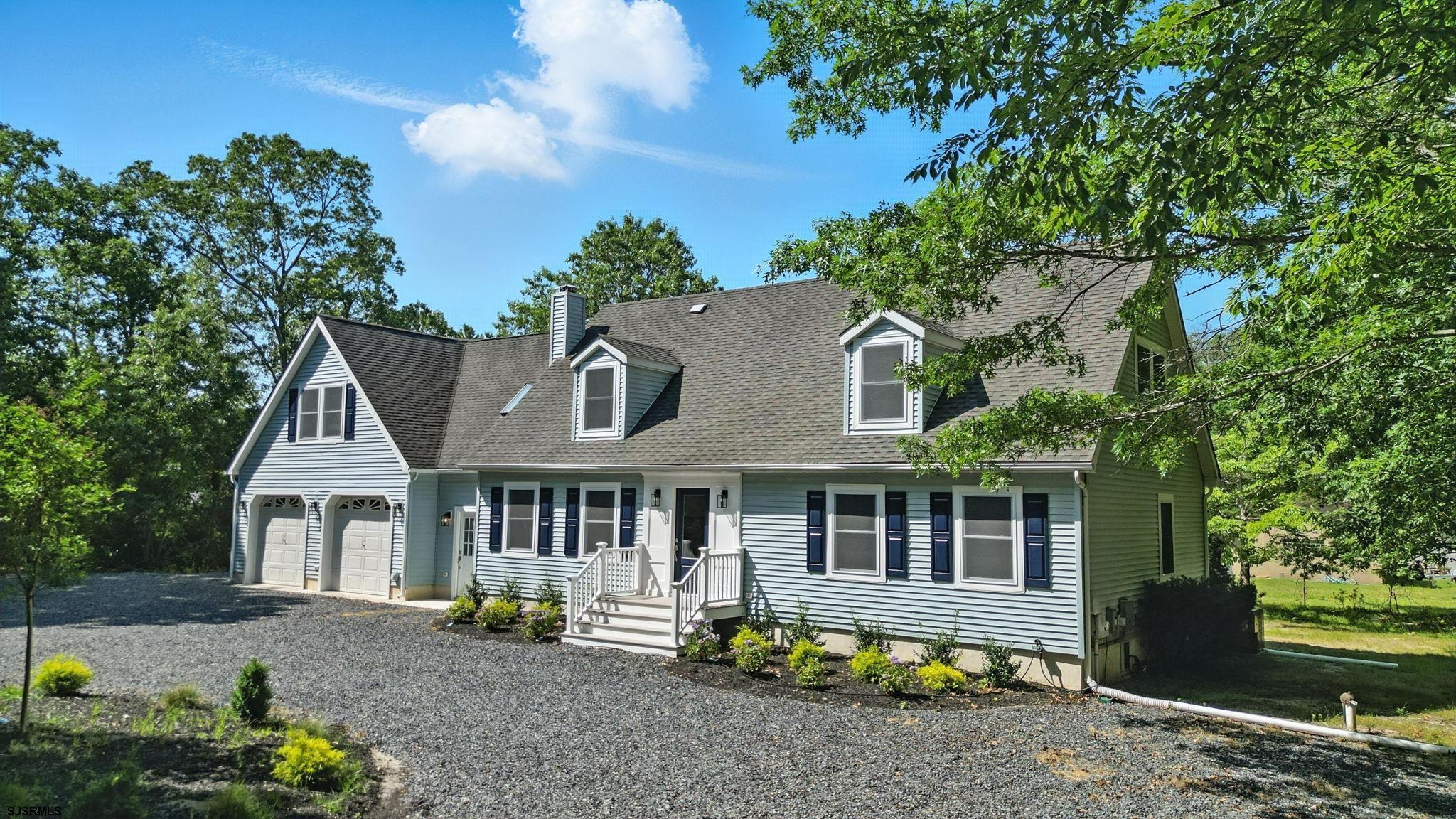 439 8th Ave