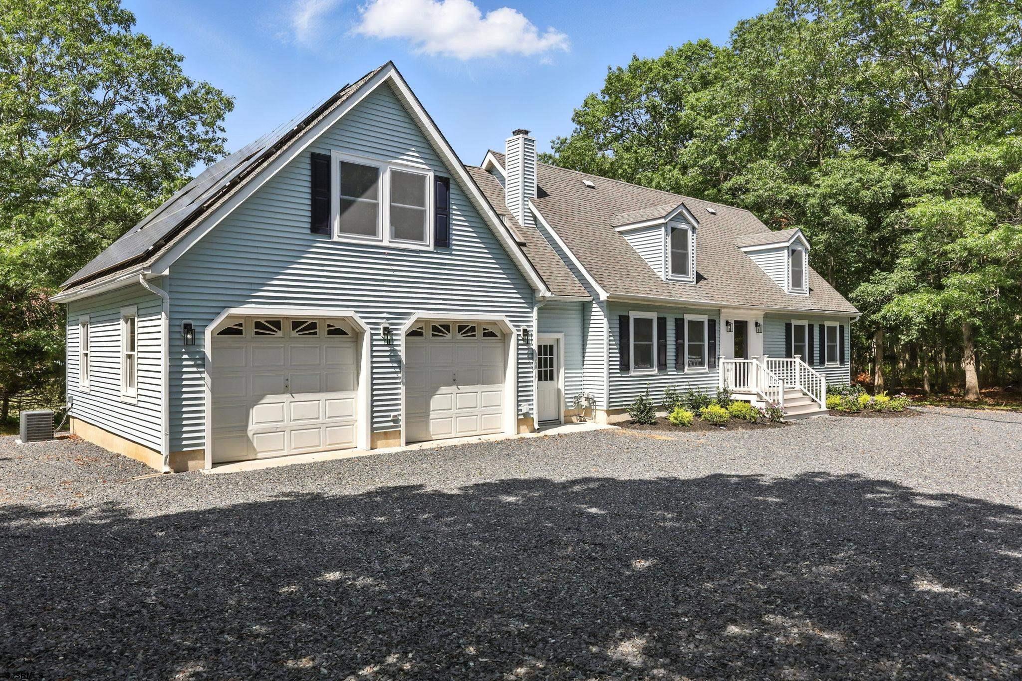 439 8th Ave